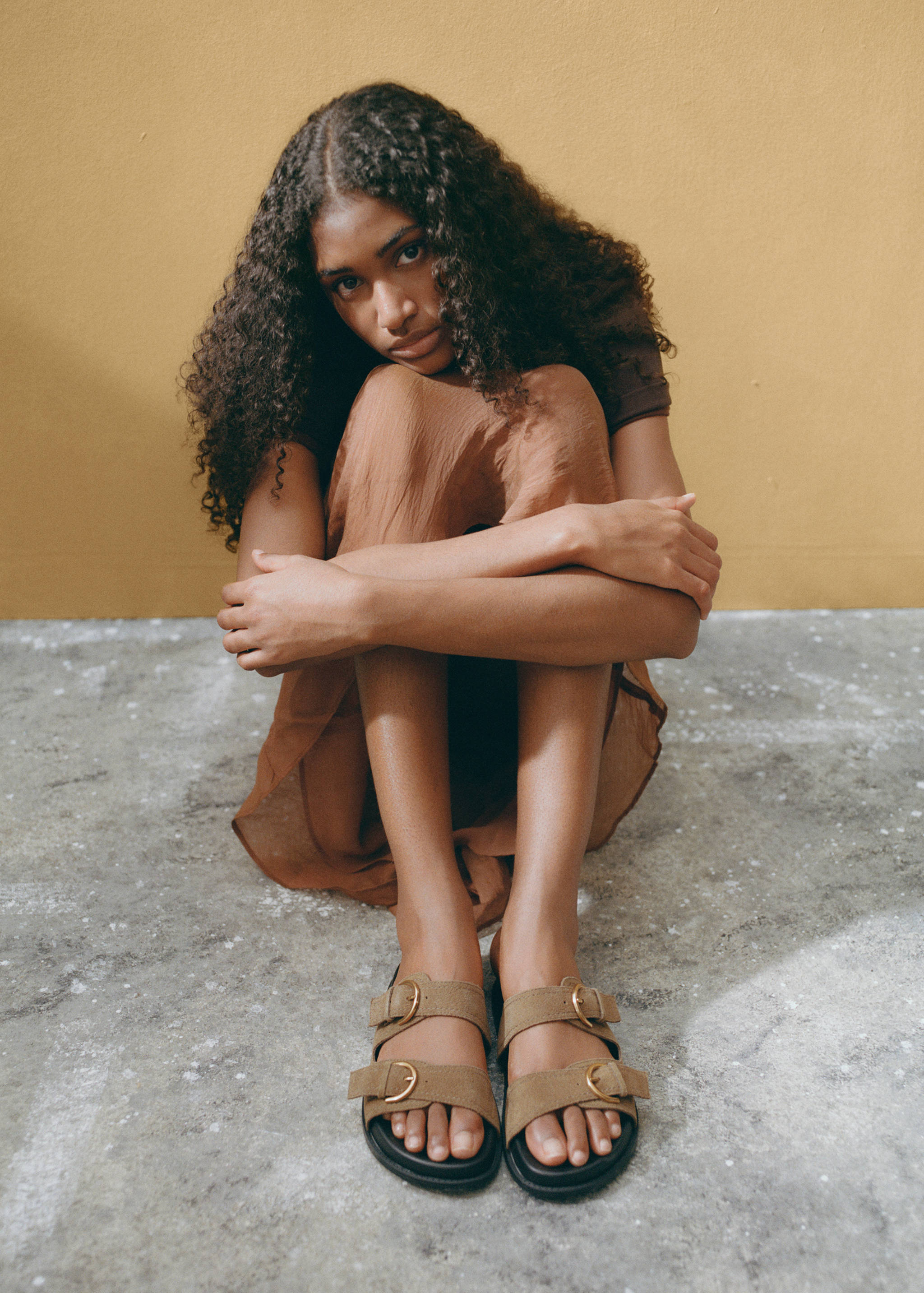 Flat leather sandals with buckles - Details of the article 4