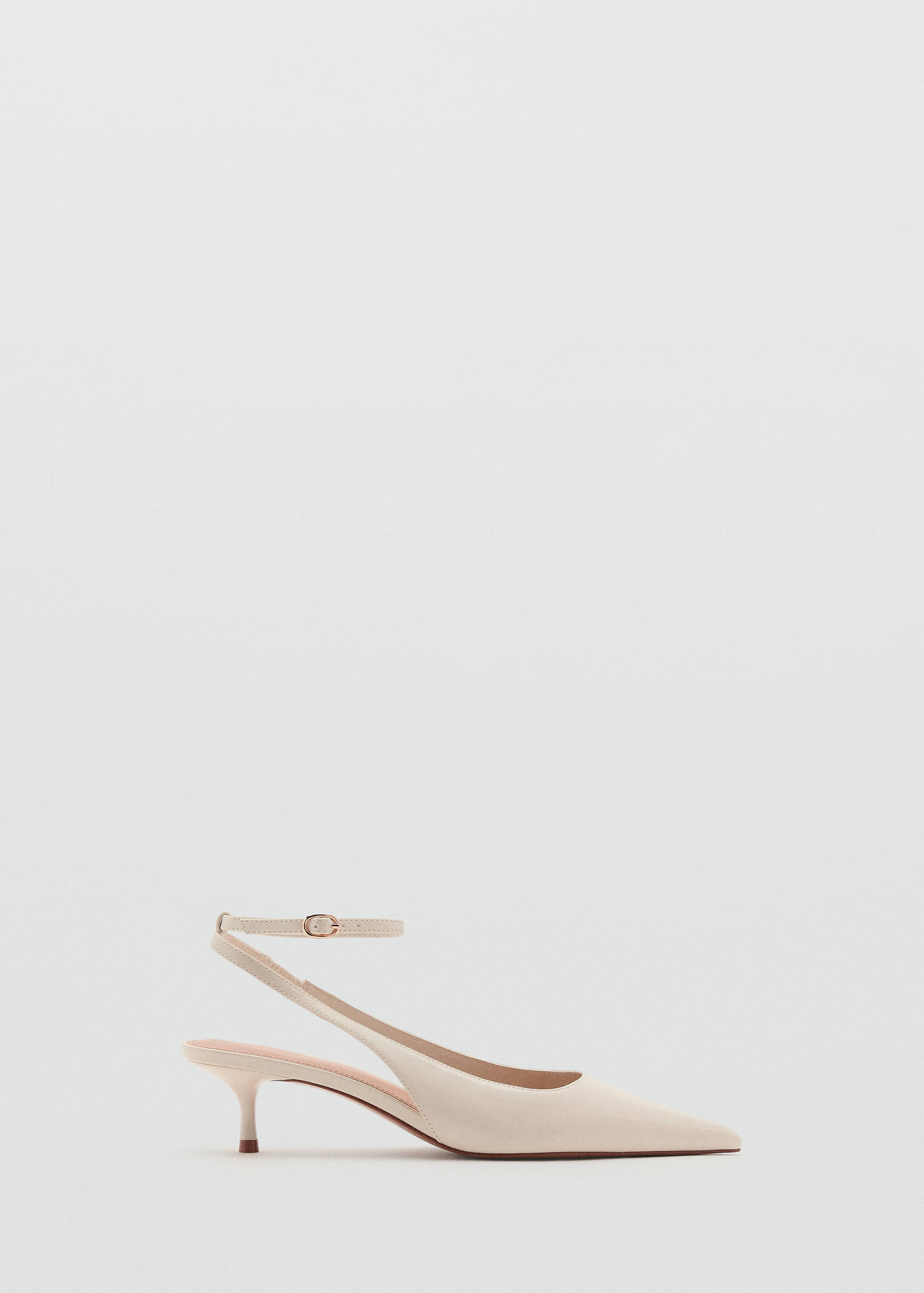 Kitten-heel pointed shoes - Article without model