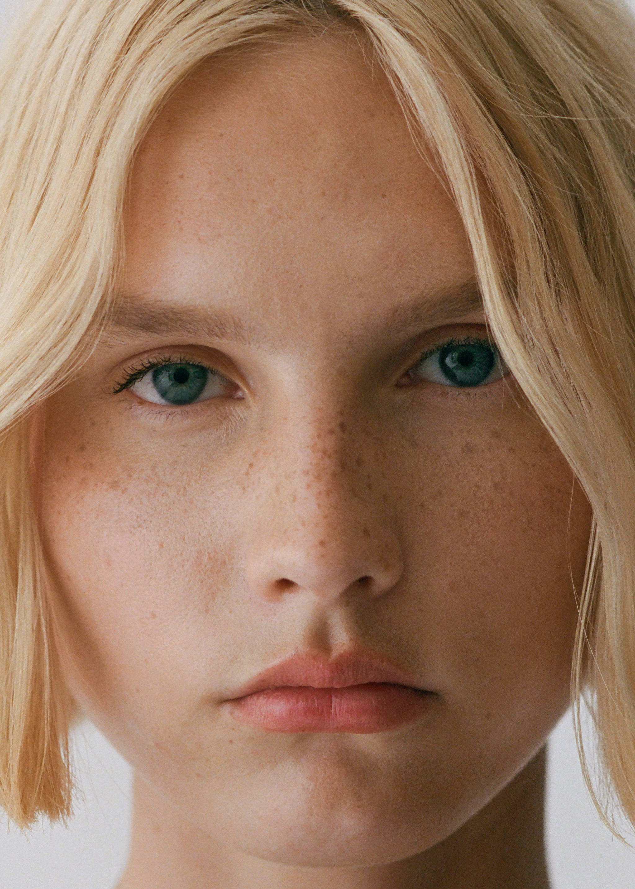 Short sleeve linen-blend shirt - Details of the article 7