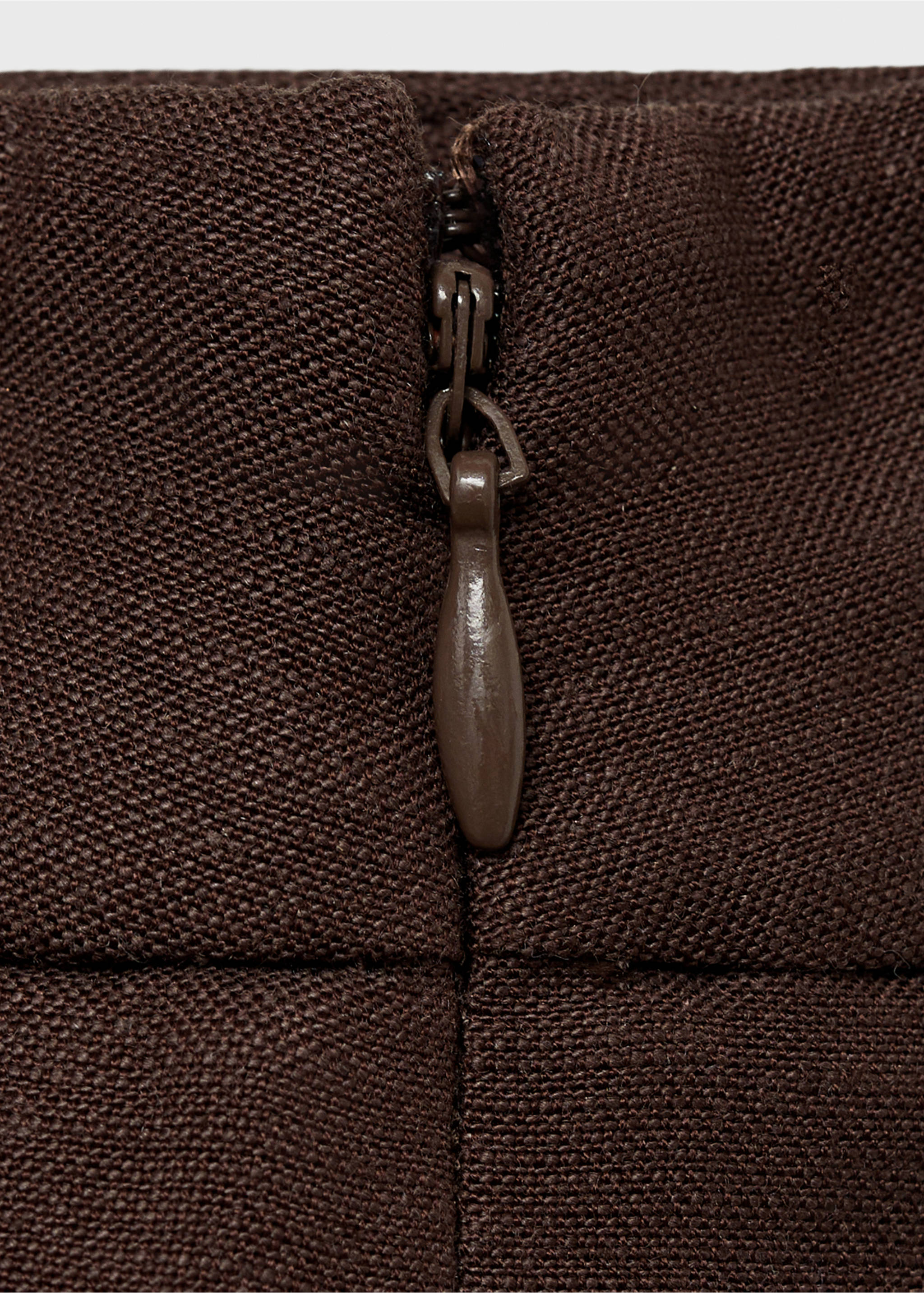 Linen-blend suit bermuda shorts - Details of the article 0, Chocolate. Ref: 17081141-00.