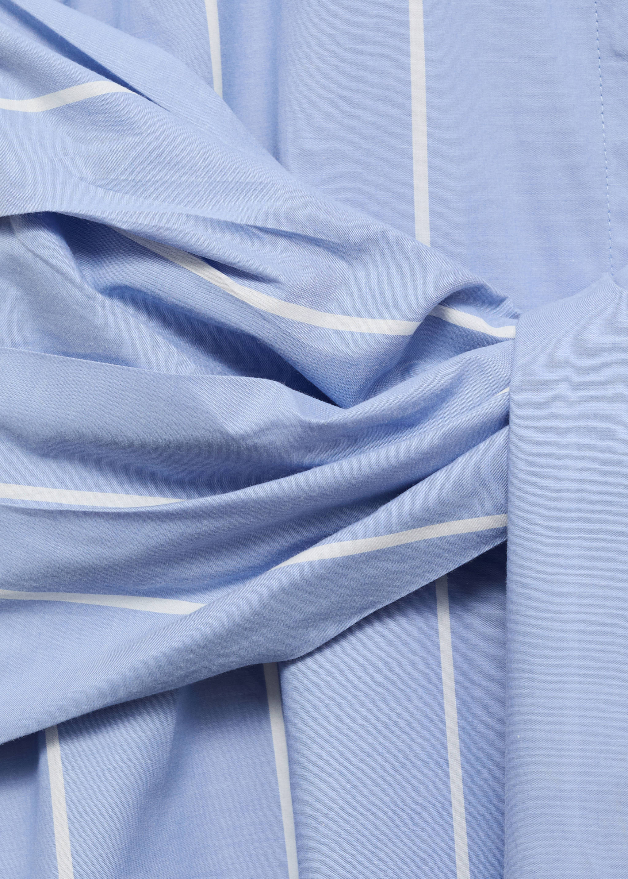 Koszulowa sukienka w paski z węzłem - Szczegóły artykułu 0