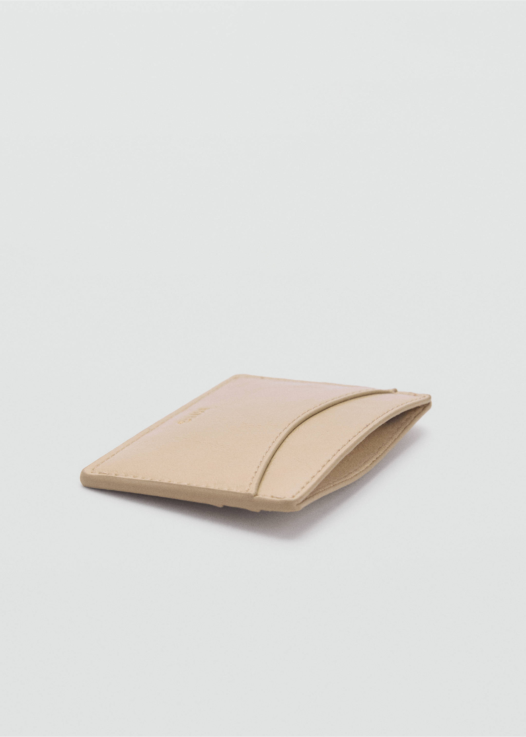 Embossed faux-leather card holder - Details of the article 1, Beige. Ref: 17081153-00.