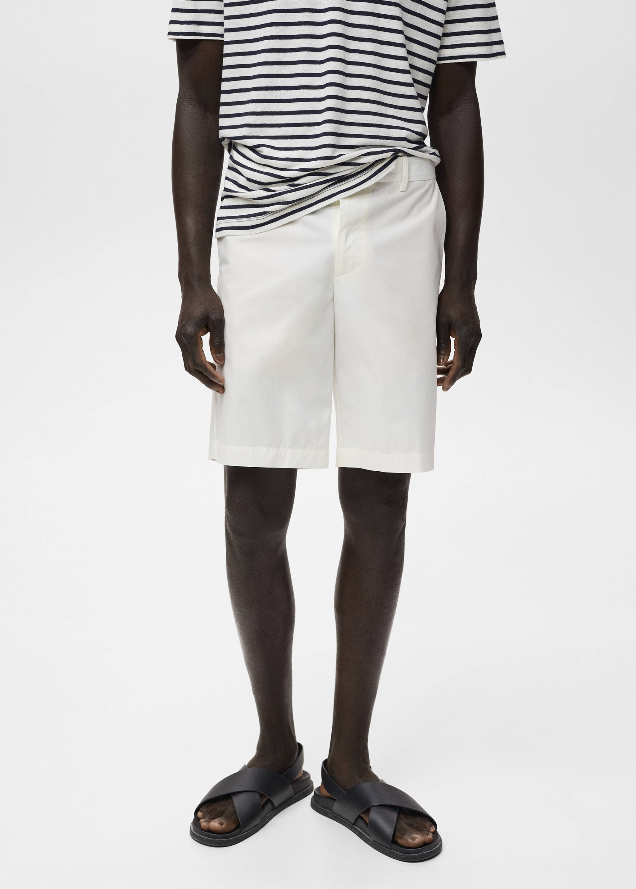 Cotton bermuda shorts with an interior elastic strip - Medium plane