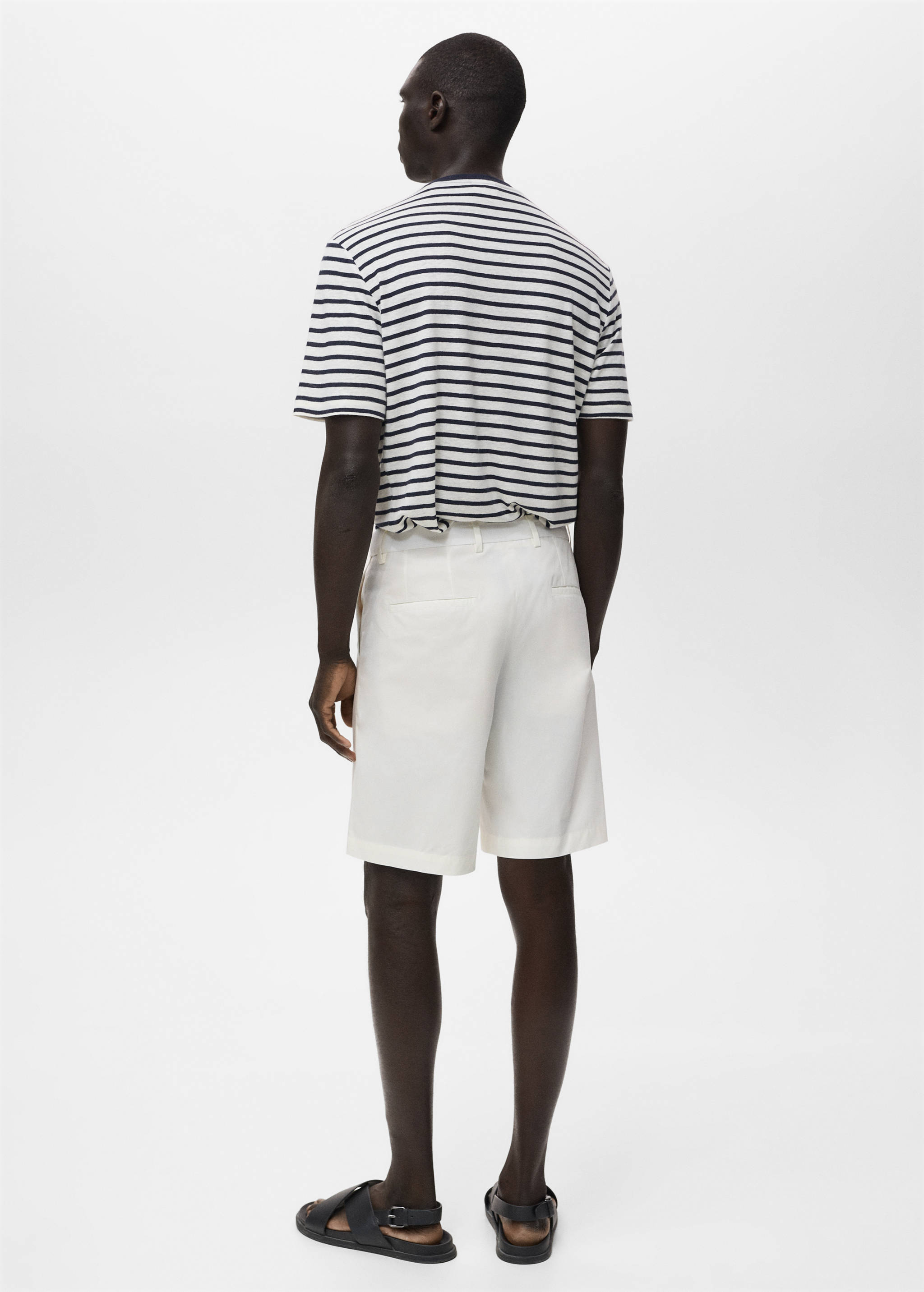 Cotton bermuda shorts with an interior elastic strip - Reverse of the article