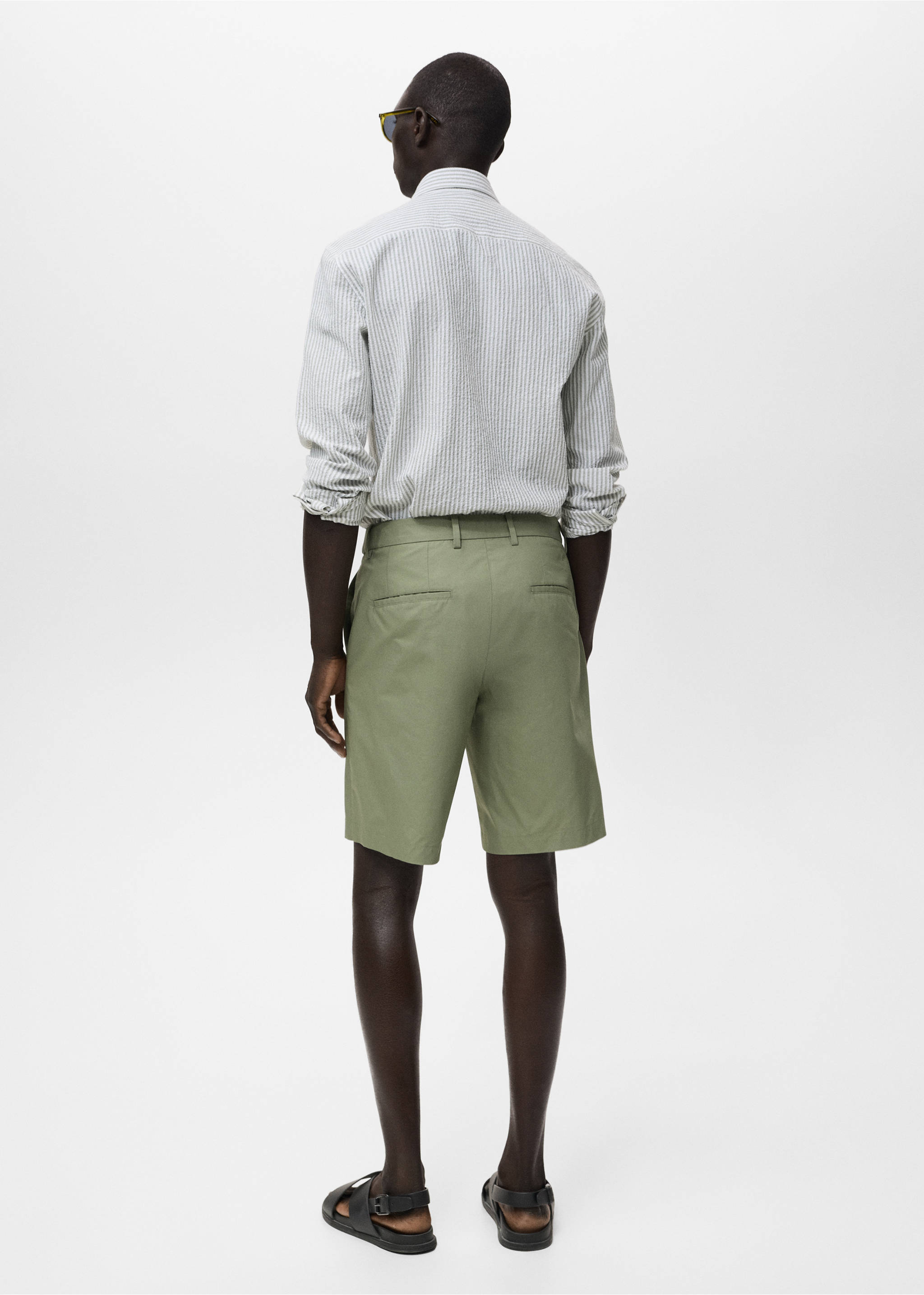 Cotton bermuda shorts with an interior elastic strip - Reverse of the article, Mint Green. Ref: 17081161-00.