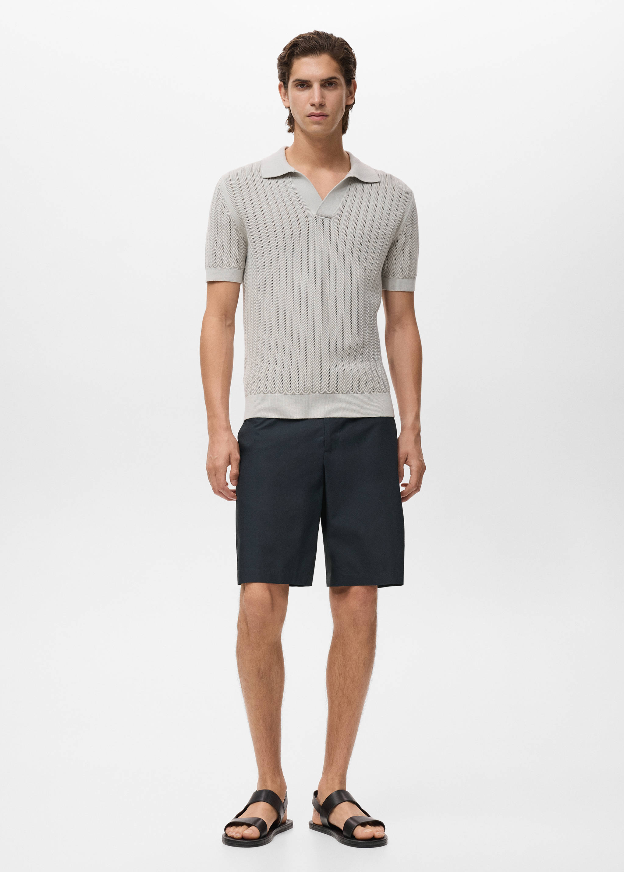 Cotton bermuda shorts with an interior elastic strip - General plane