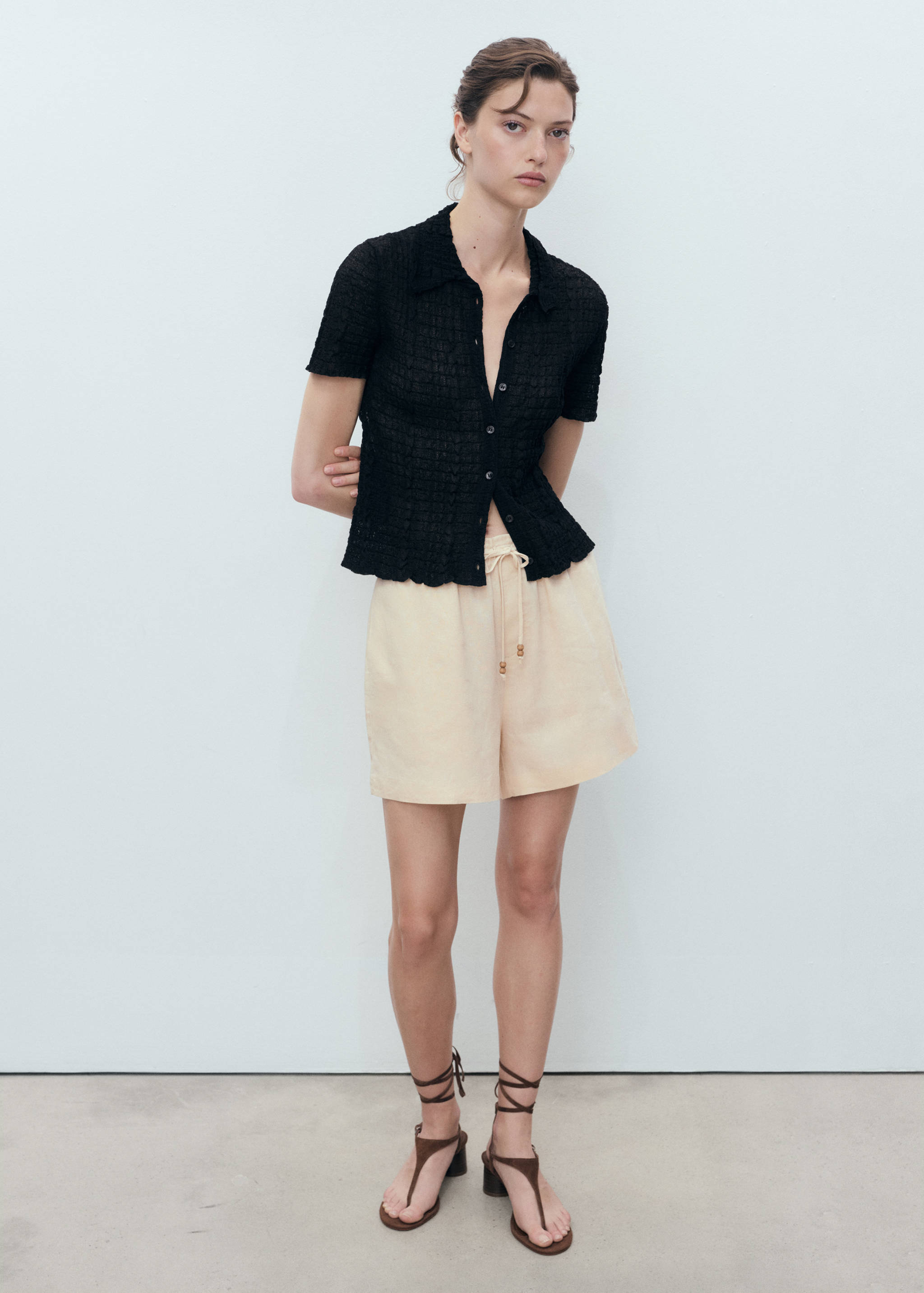Straight-fit linen shorts with drawstring - General plane