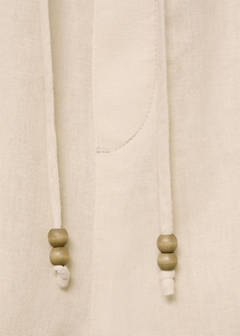 Straight-fit linen shorts with drawstring — Beige 8