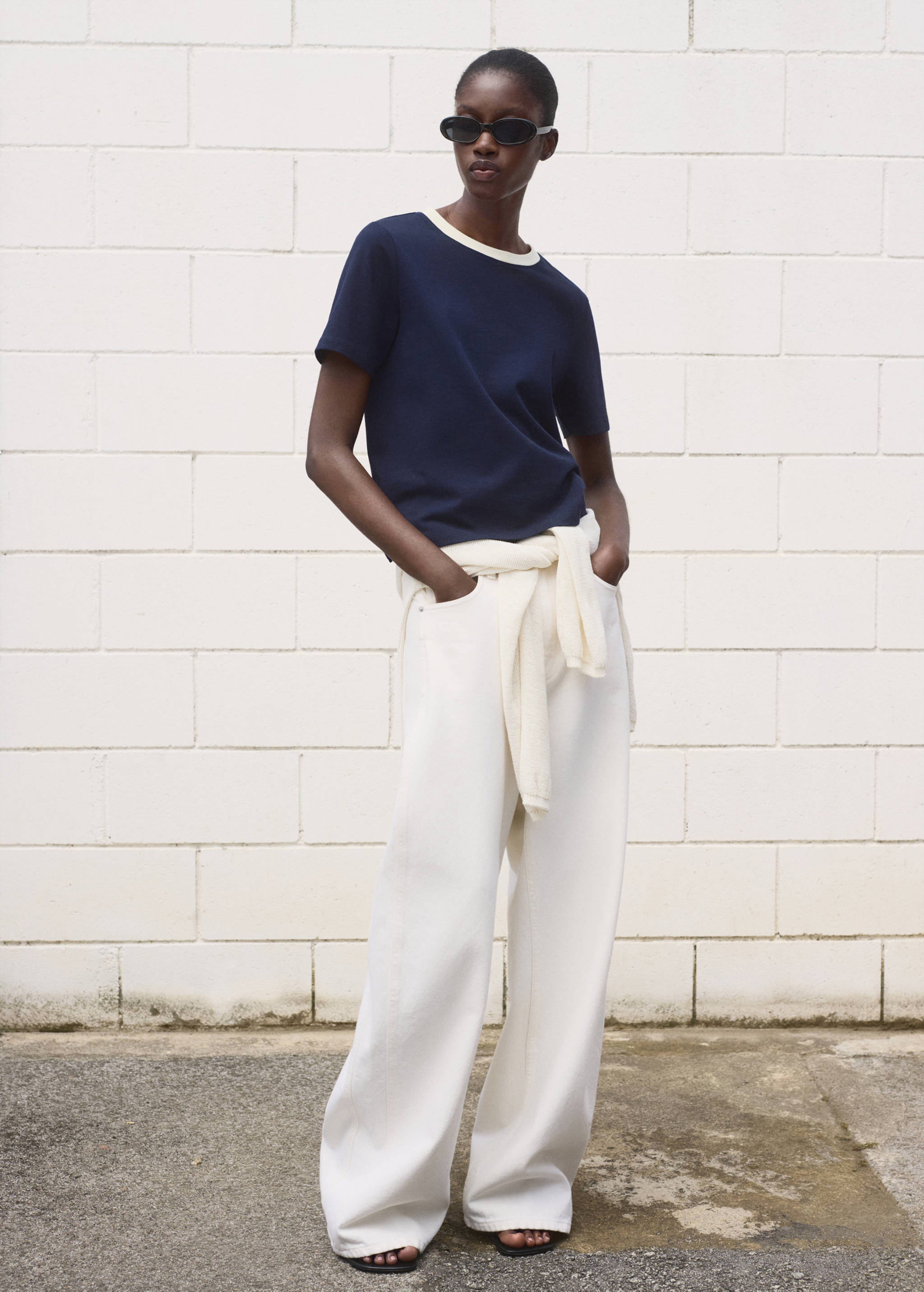 Contrasting collar cotton t-shirt - General plane