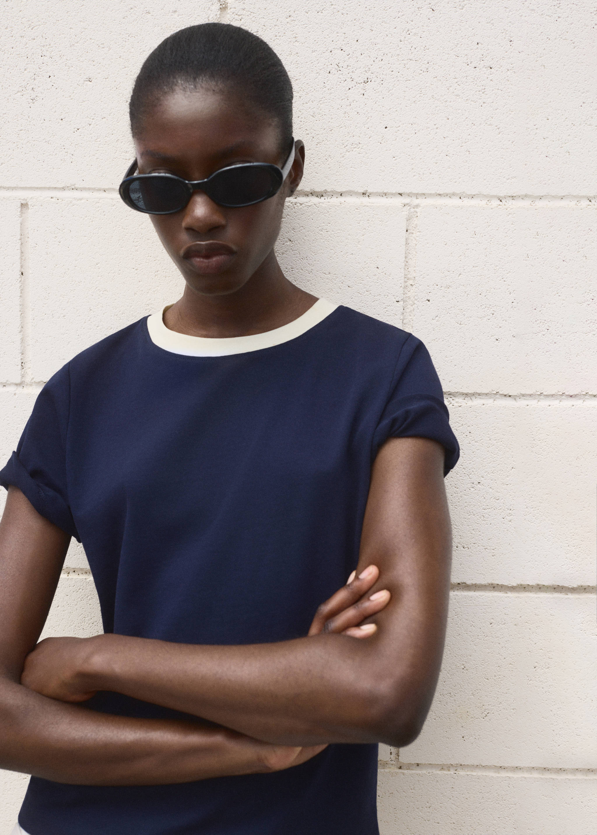 Contrasting collar cotton t-shirt - Medium plane