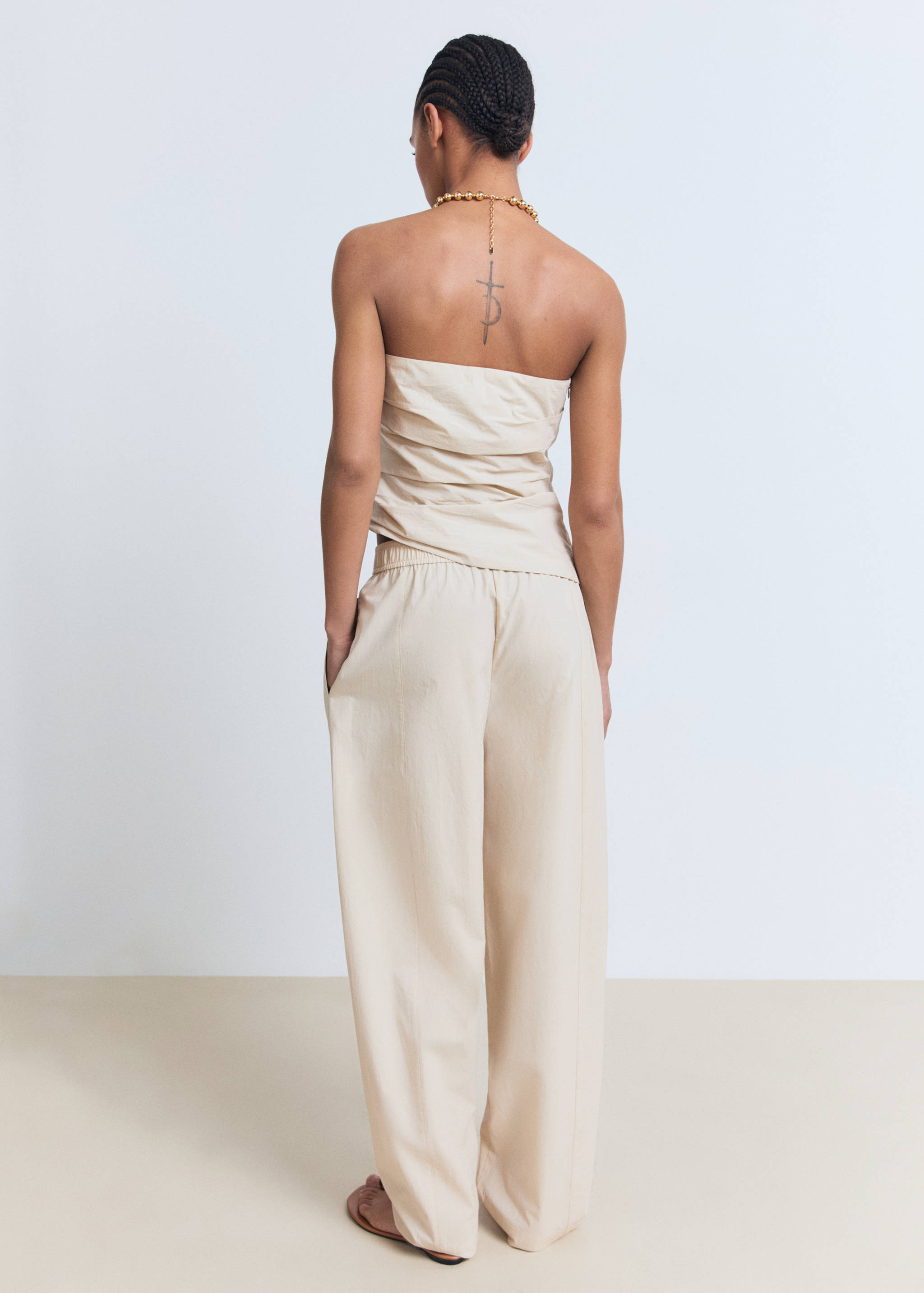 Asymmetrical strapless top - Reverse of the article