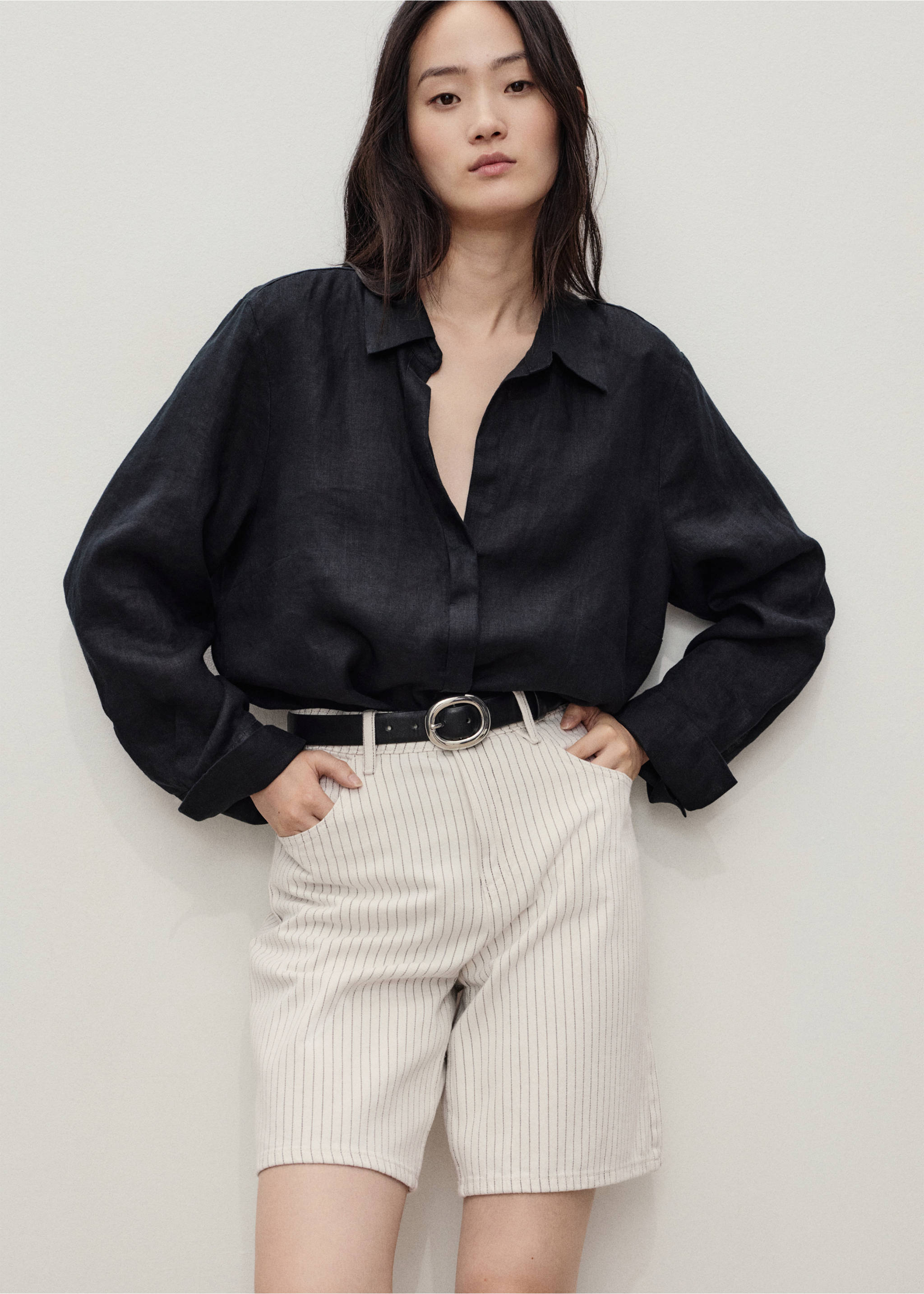 High-waist straight-fit denim shorts - Details of the article 1, Off White. Ref: 17081177-00.