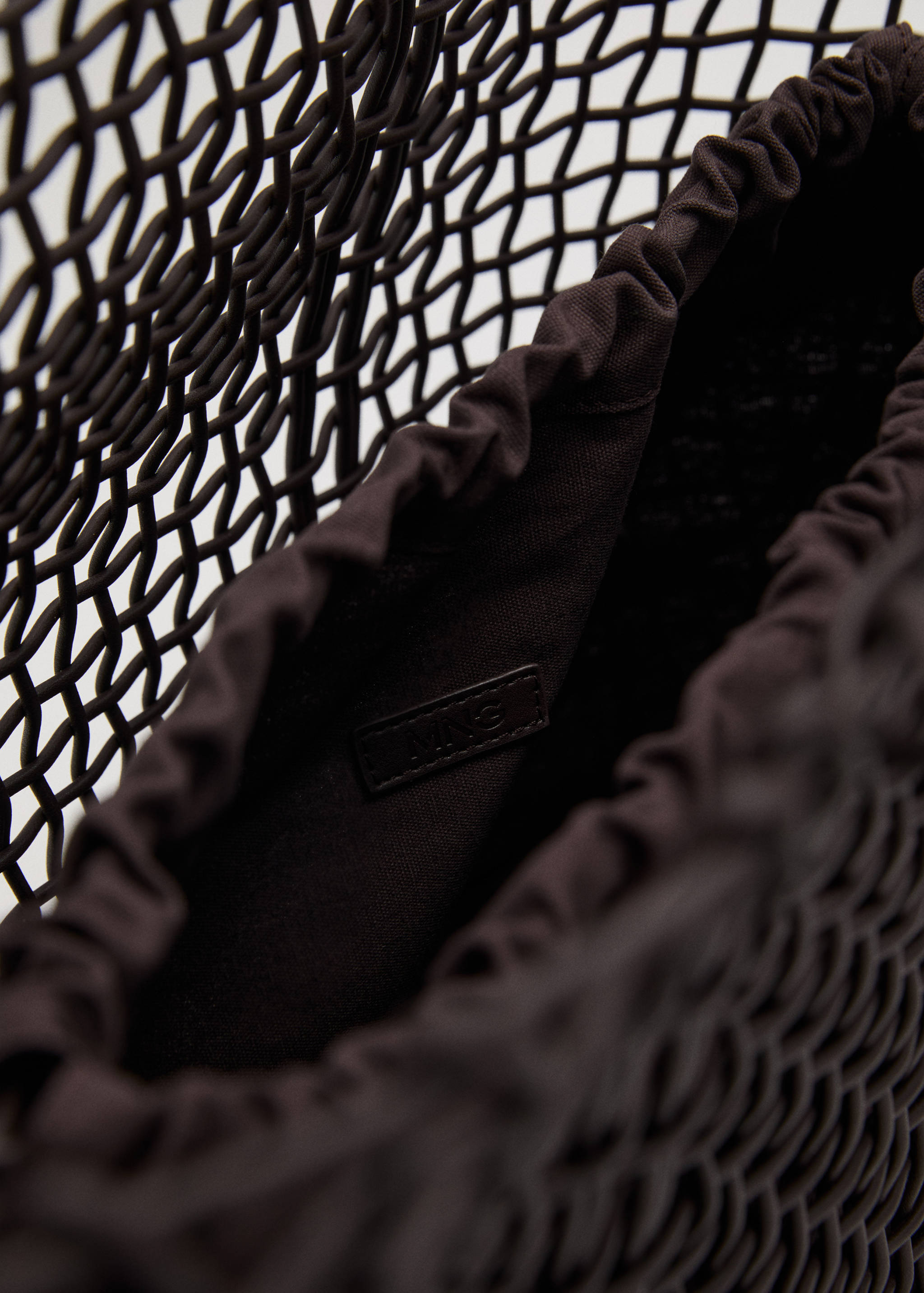 Carteira shopper trançada - Pormenor do artigo 1