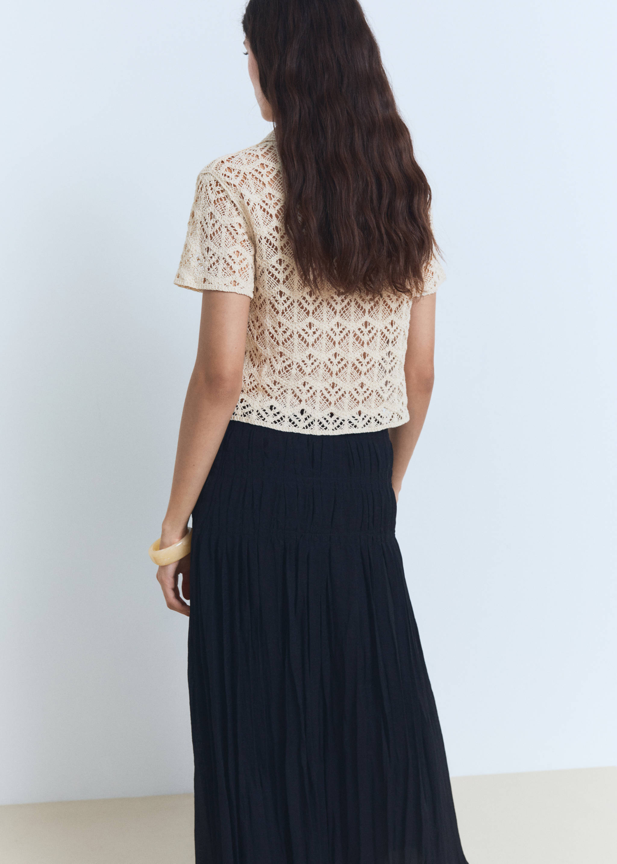 Kurzarm-Häkelpullover - Rückseite des Artikels