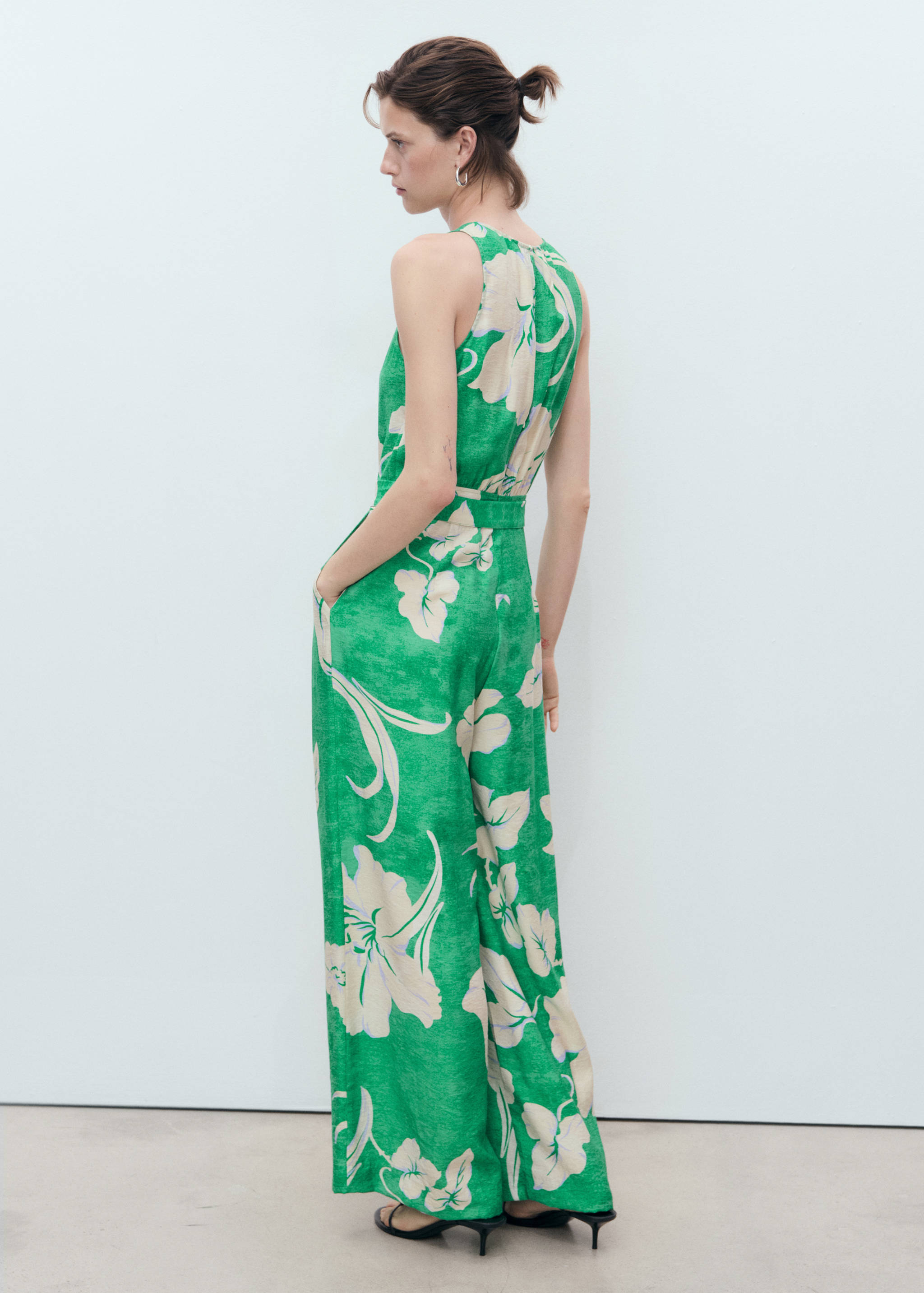 Belt printed jumpsuit - Reverse of the article