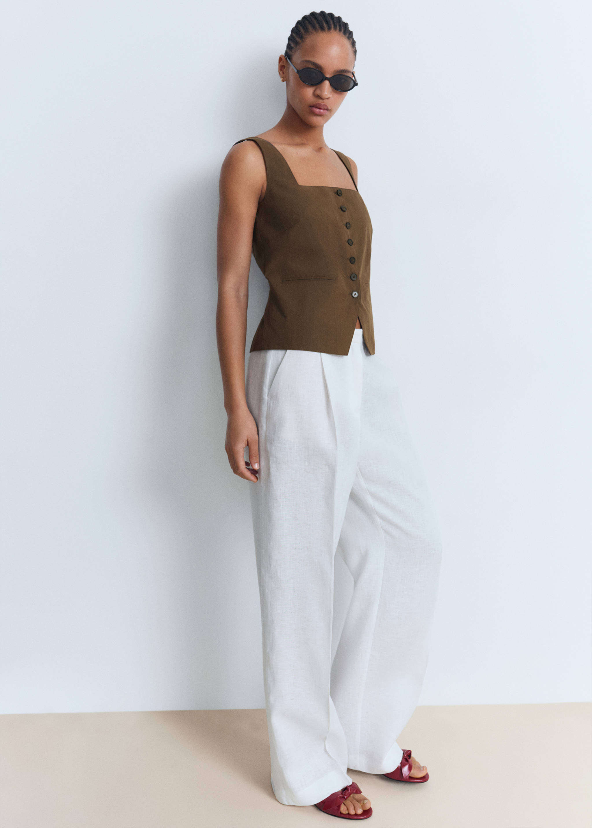 Cotton suit vest - Details of the article 2