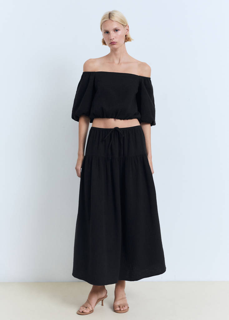 Puffed sleeves cotton blouse — Black