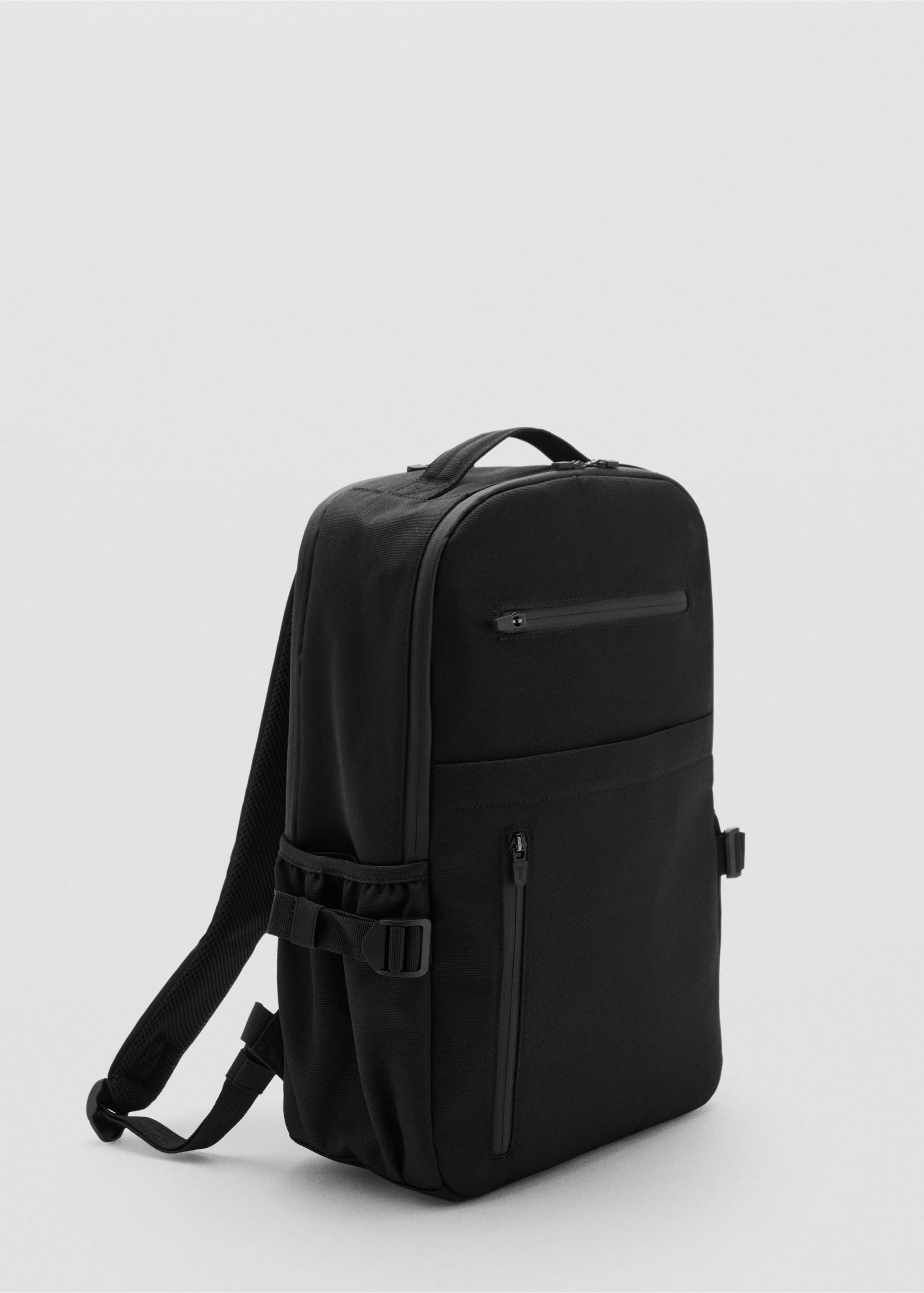 Mochila multifuncional bolsillos - Plano medio, Negro. Ref: 17081200-00.
