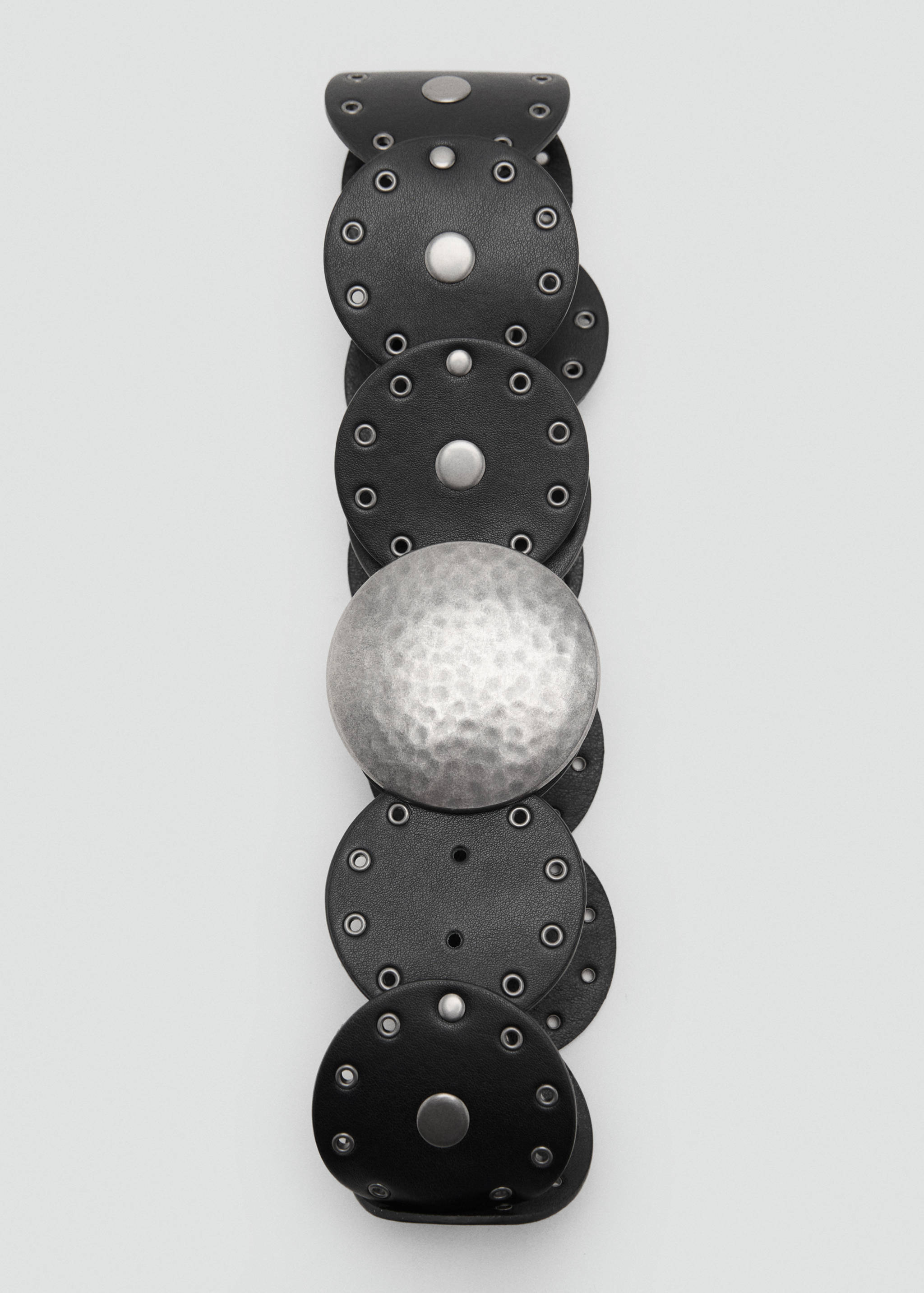 Wide studded belt - Details of the article 2