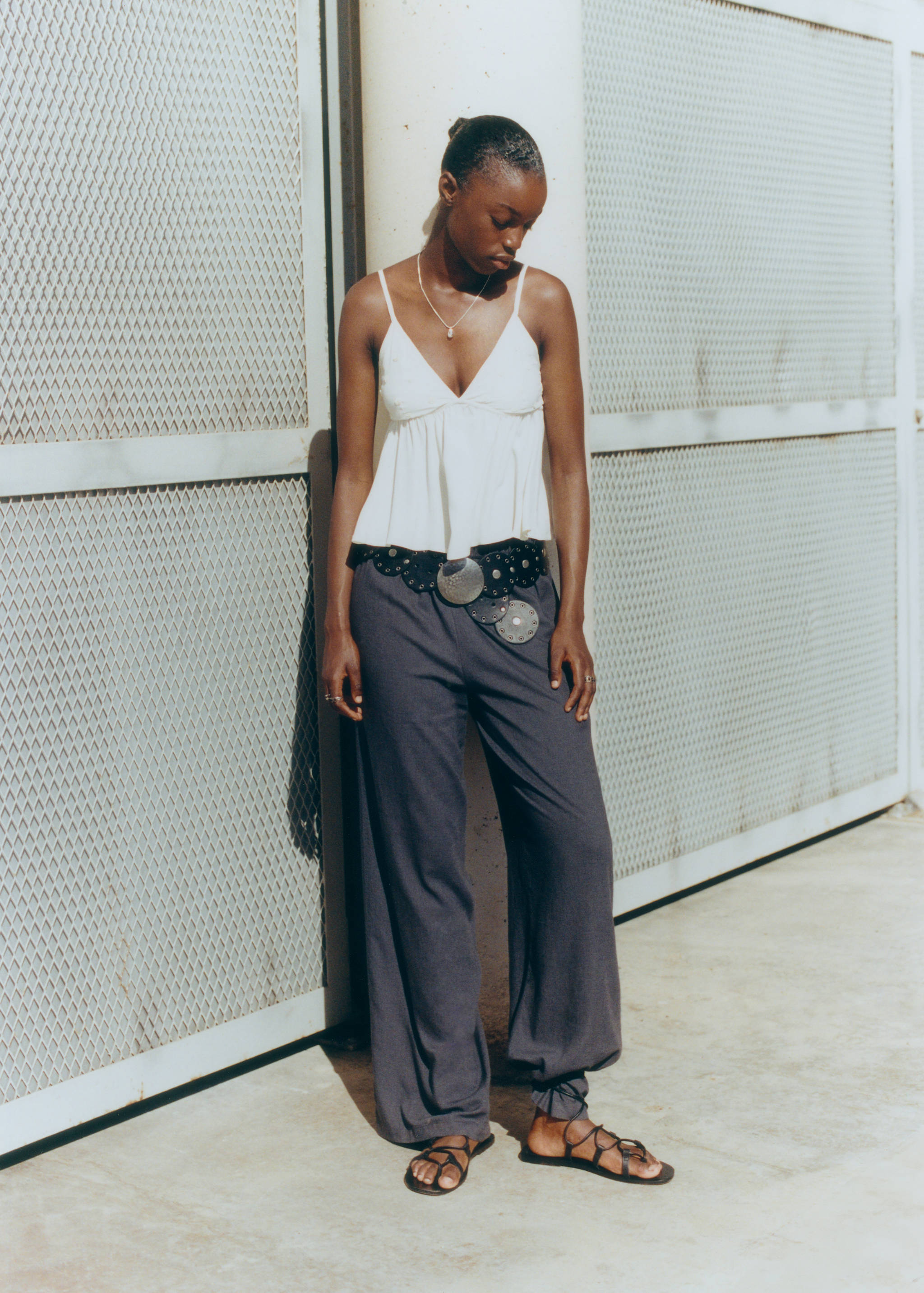 Wide studded belt - Details of the article 5