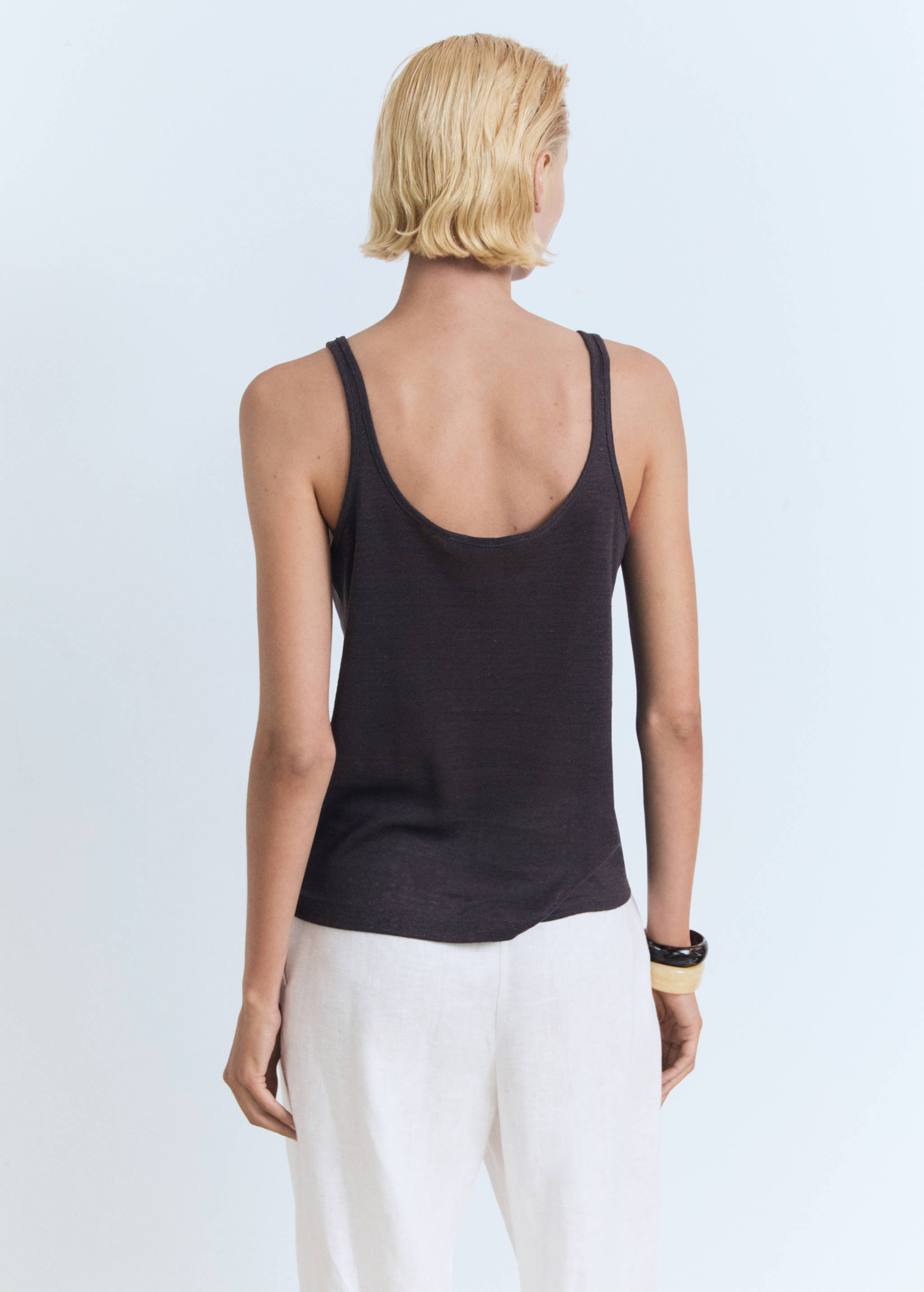 Strappy linen top - Reverse of the article