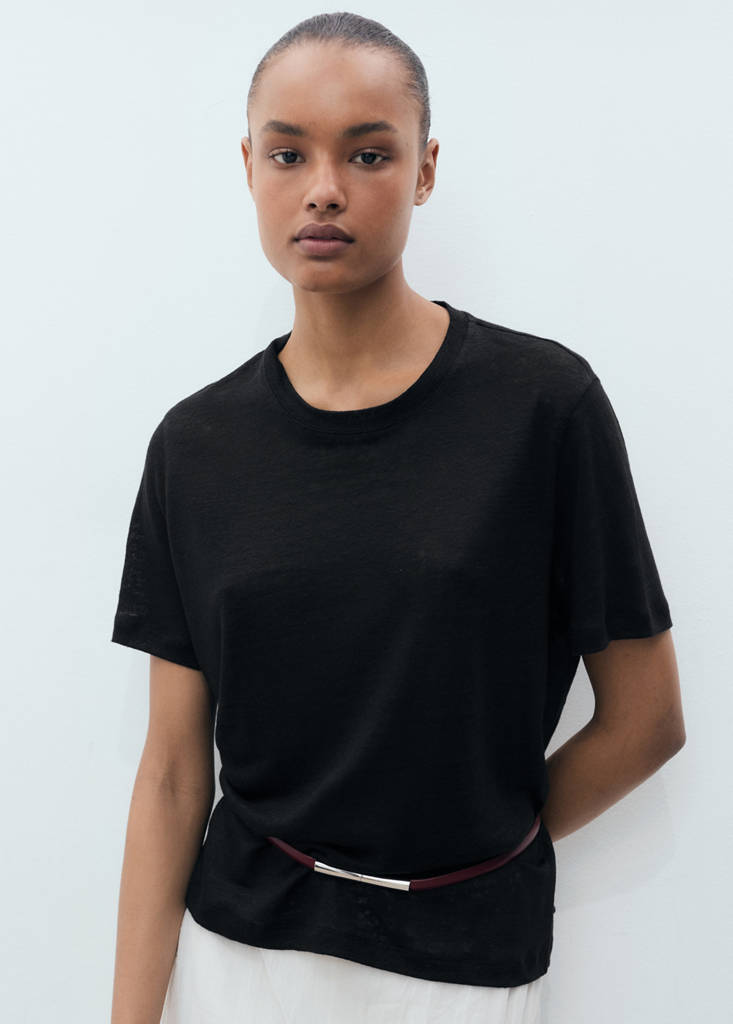 Short-sleeved linen t-shirt — Black