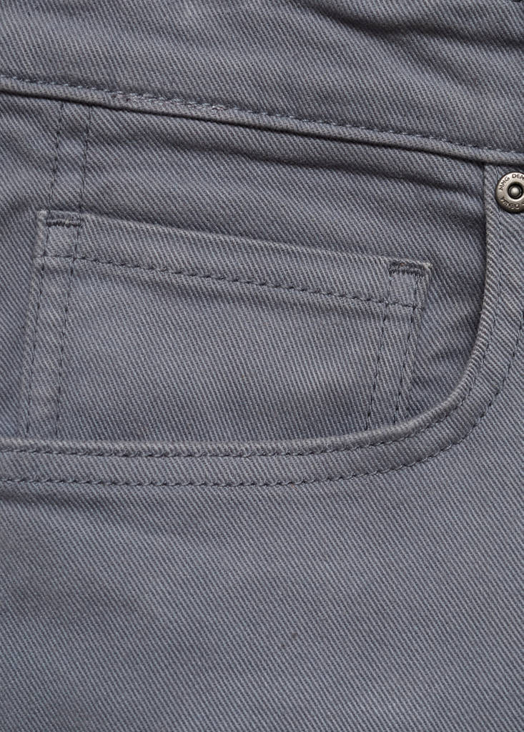Slim-fit denim bermuda shorts — Indigo Blue