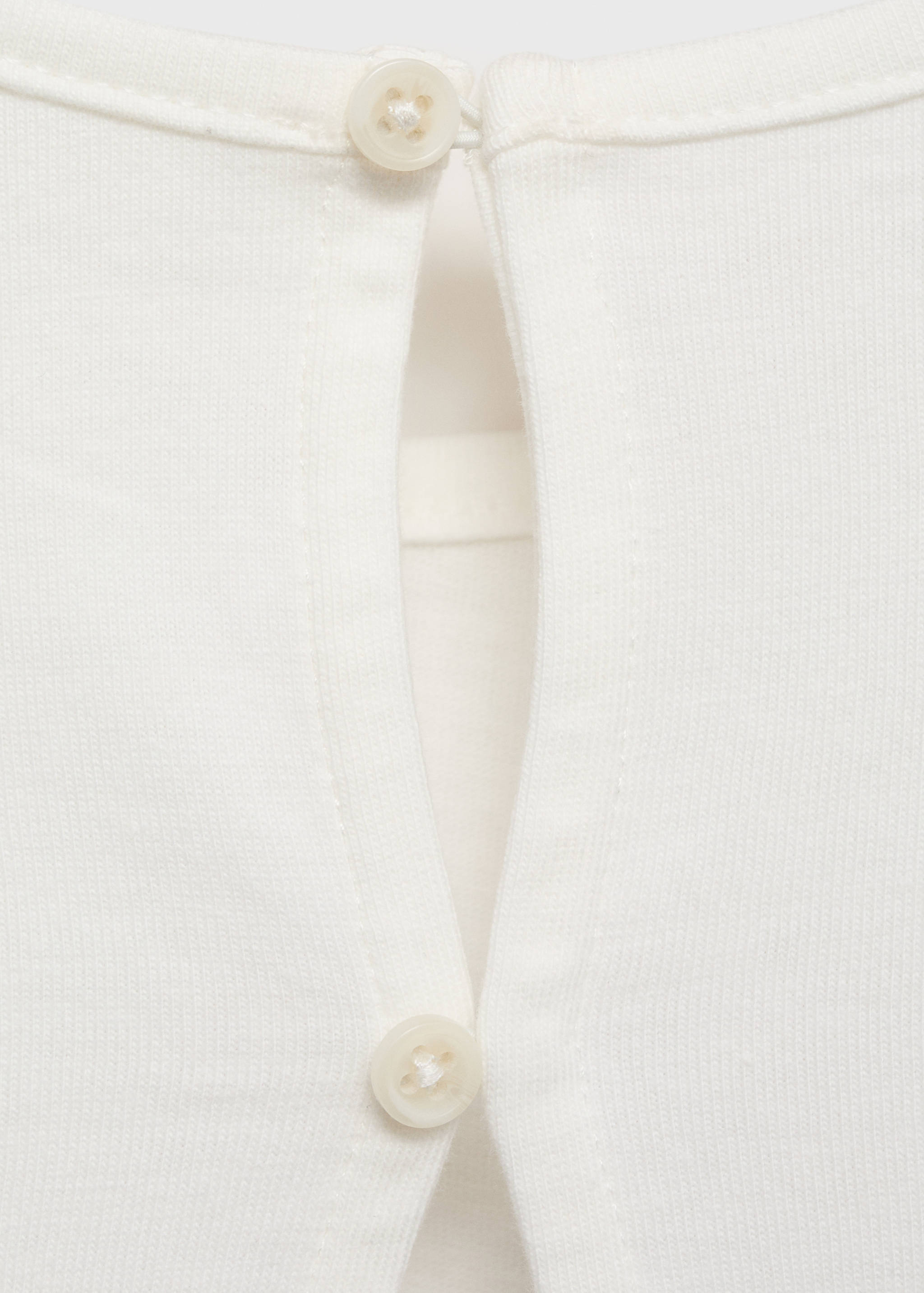 Embroidered short-sleeved t-shirt - Details of the article 0