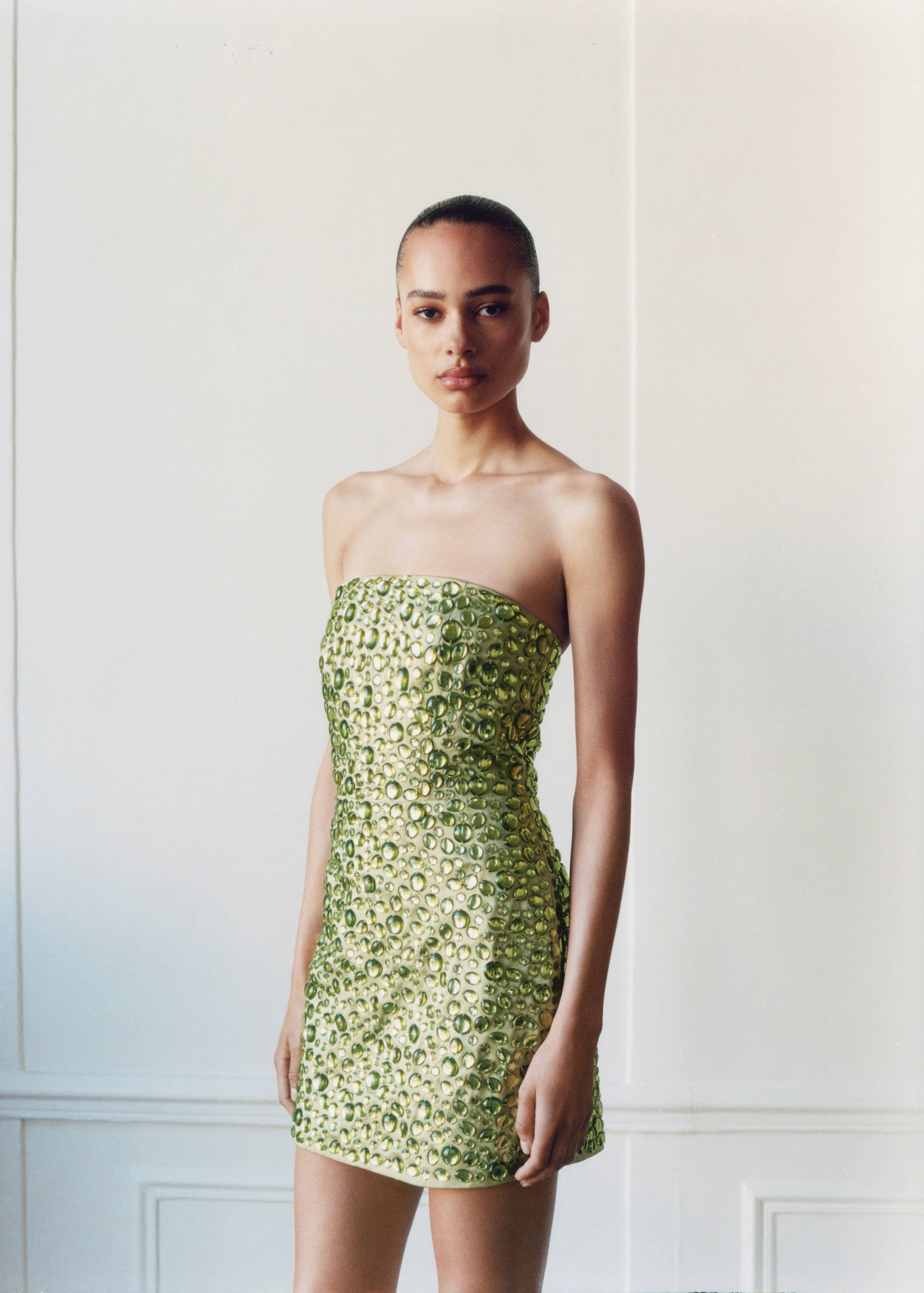 فستان كريستال بدون حمالات - تفاصيل المنتج 2