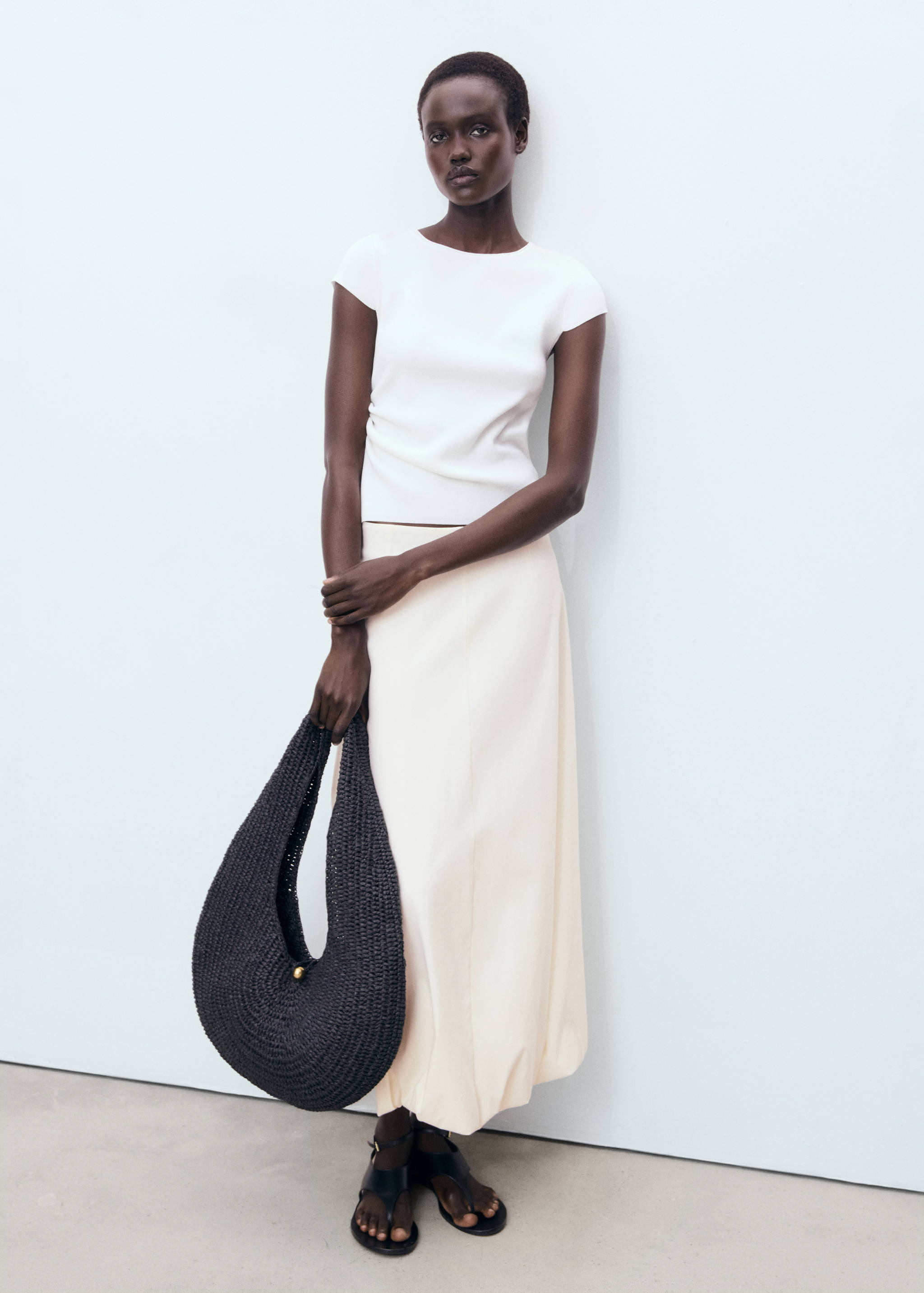 Rok panjang balon - Tampilan Umum