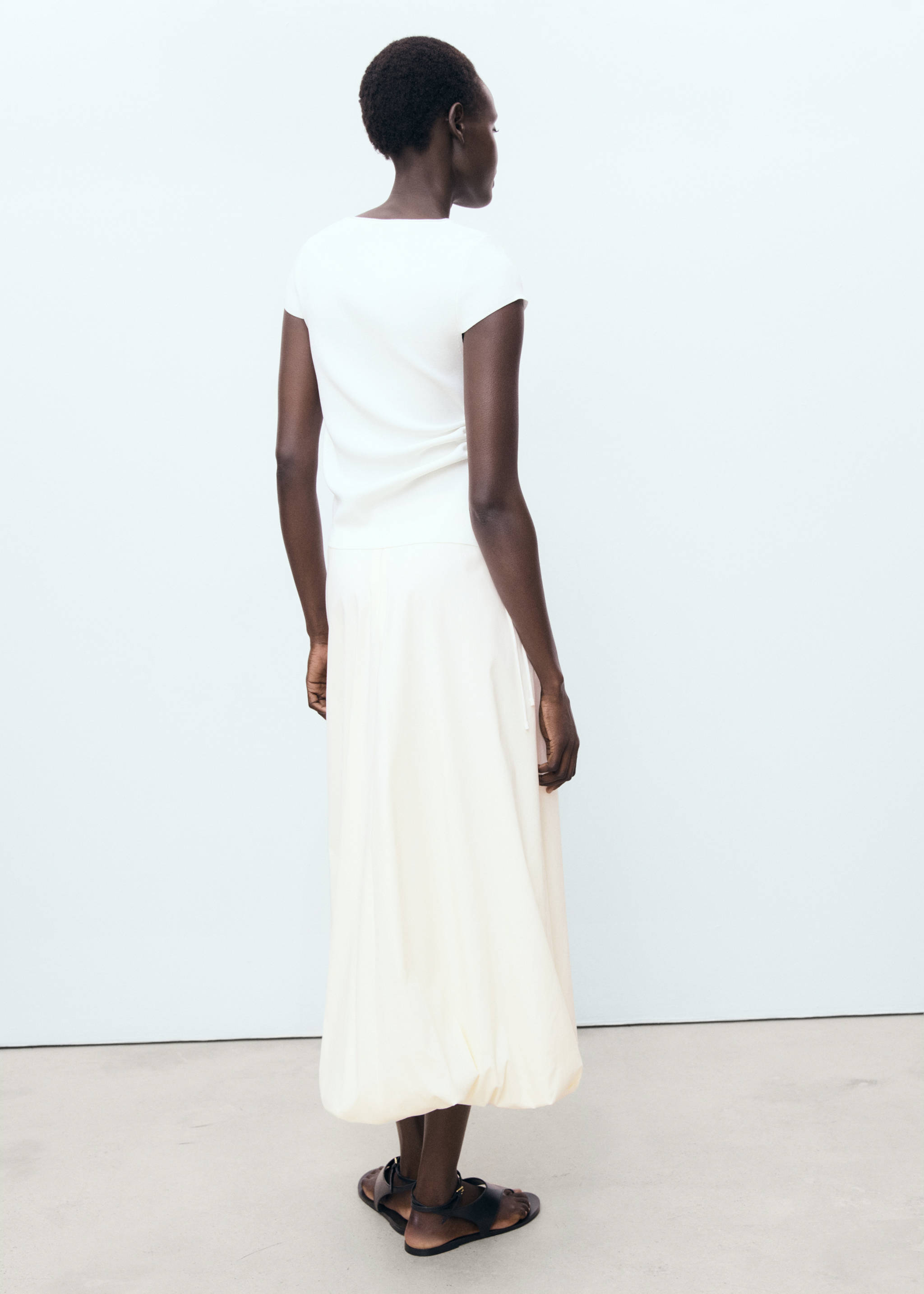 Rok panjang balon - Versi terbalik dari barang