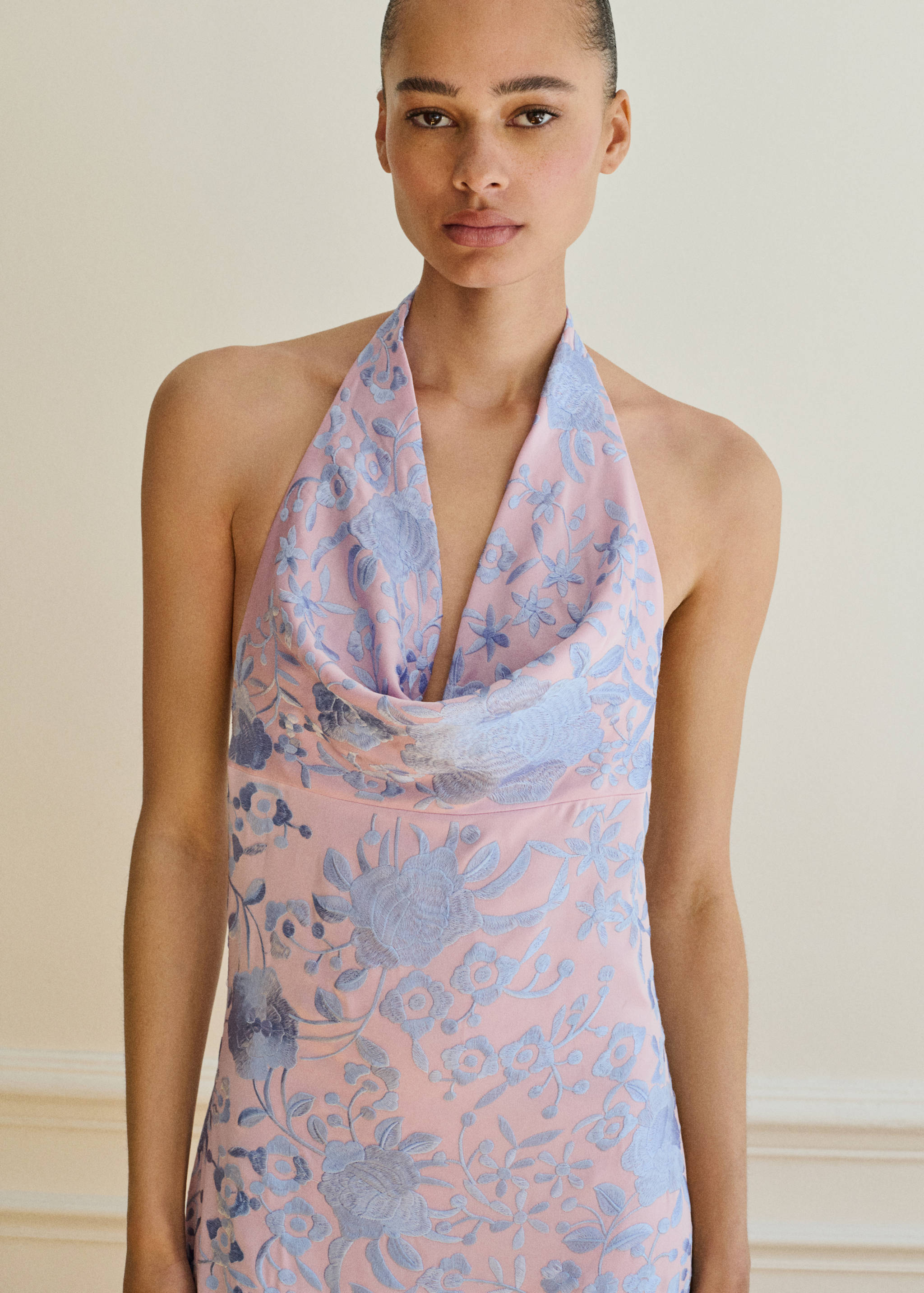 Asymmetrische jurk met borduursels en franjes - Middenvlak