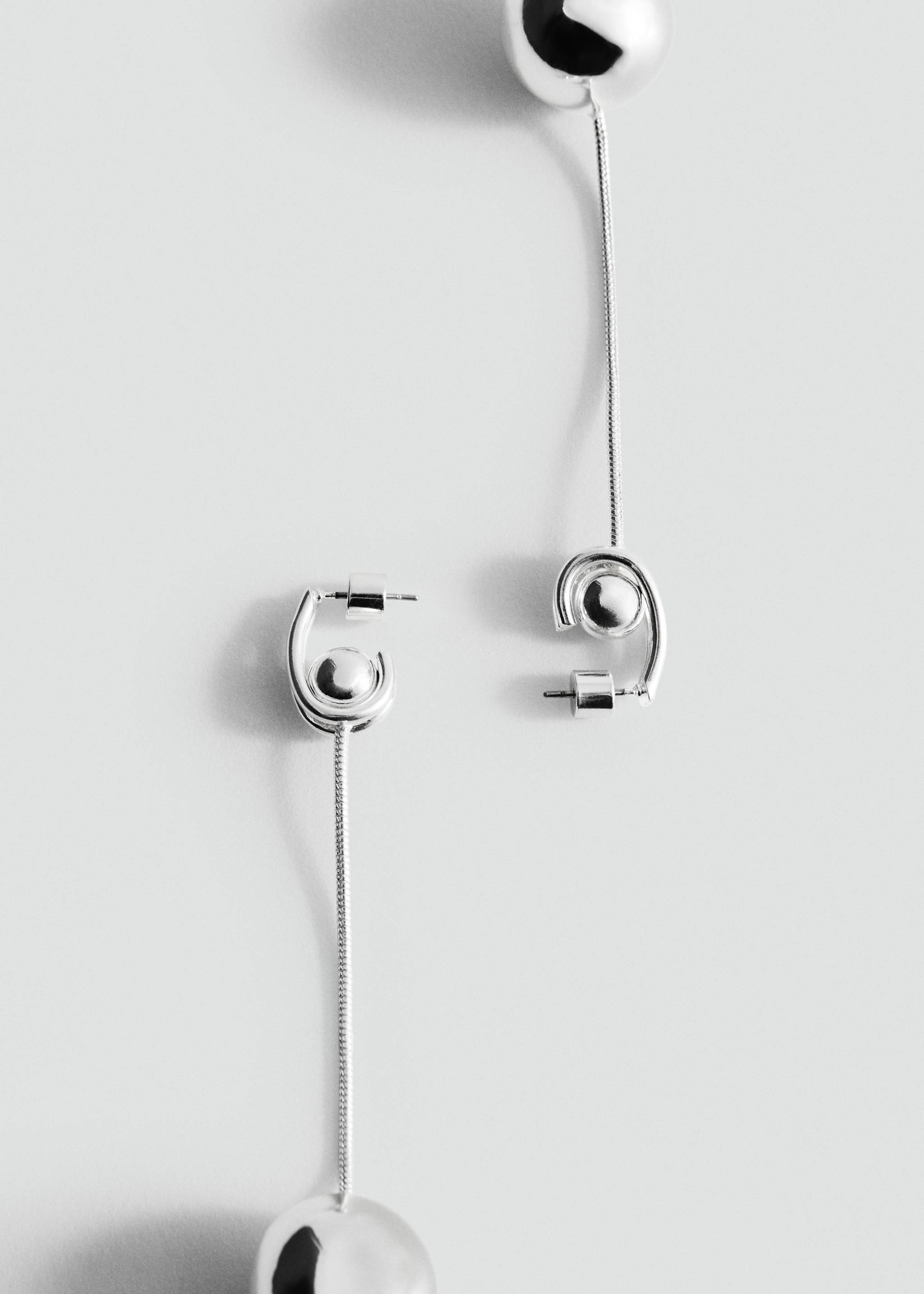 Thread sphere earrings - Details of the article 1