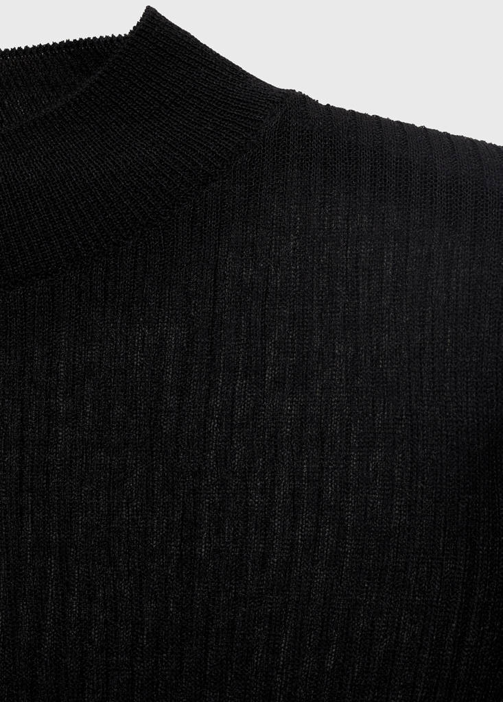 Knitted cropped sweater — Black
