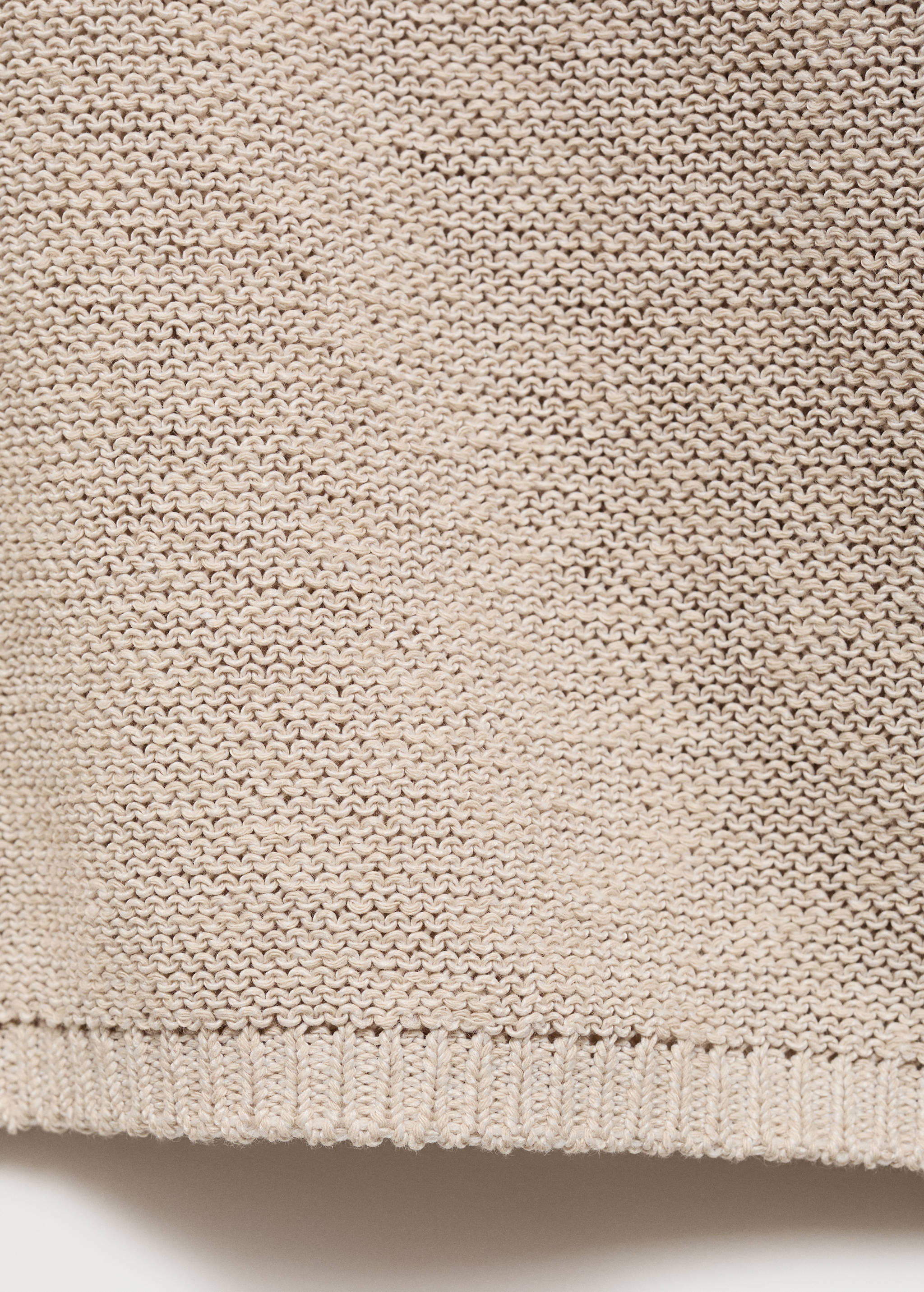 V-neck knit sweater - Details of the article 0