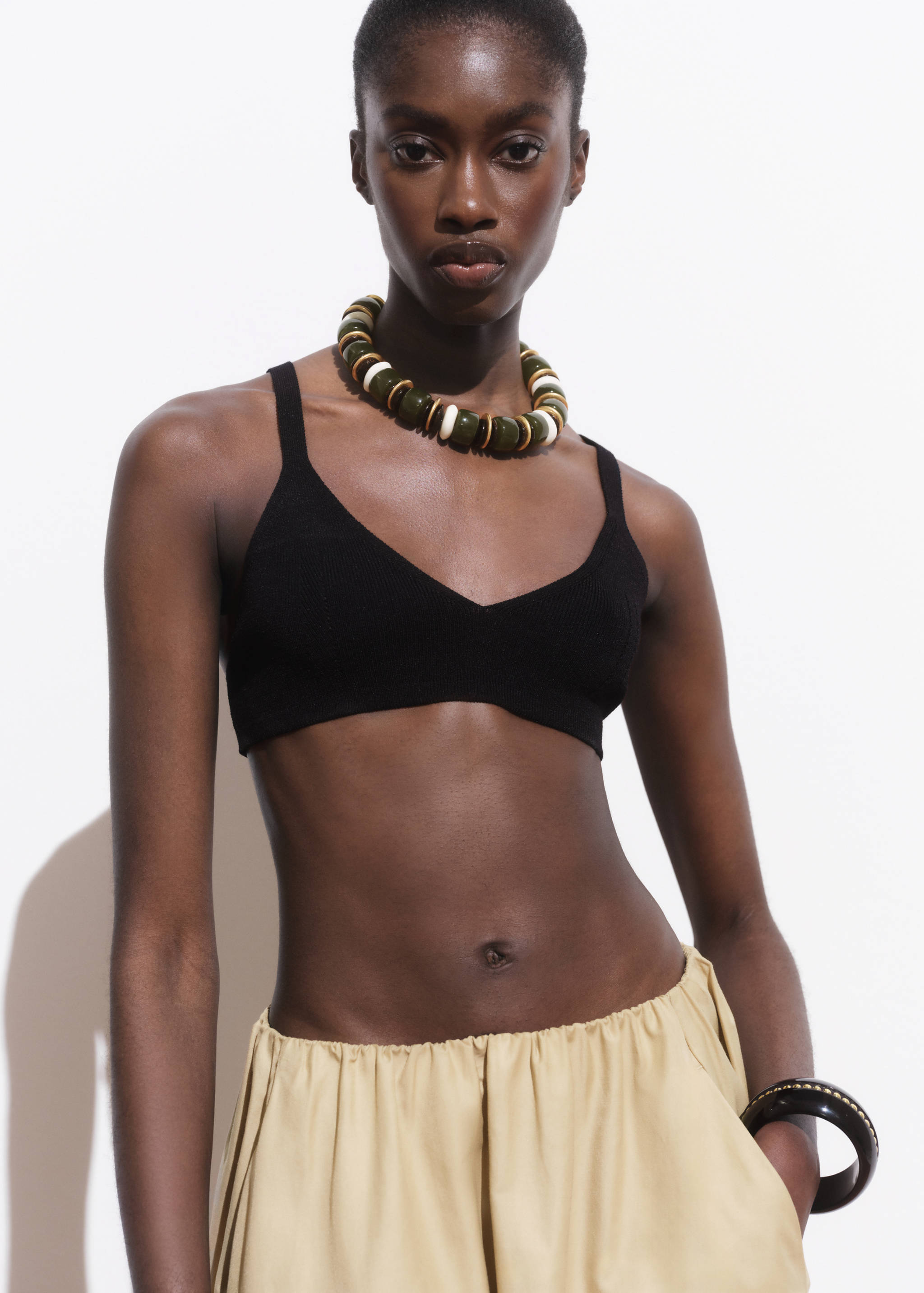 Collar bolas combinadas - Plano general