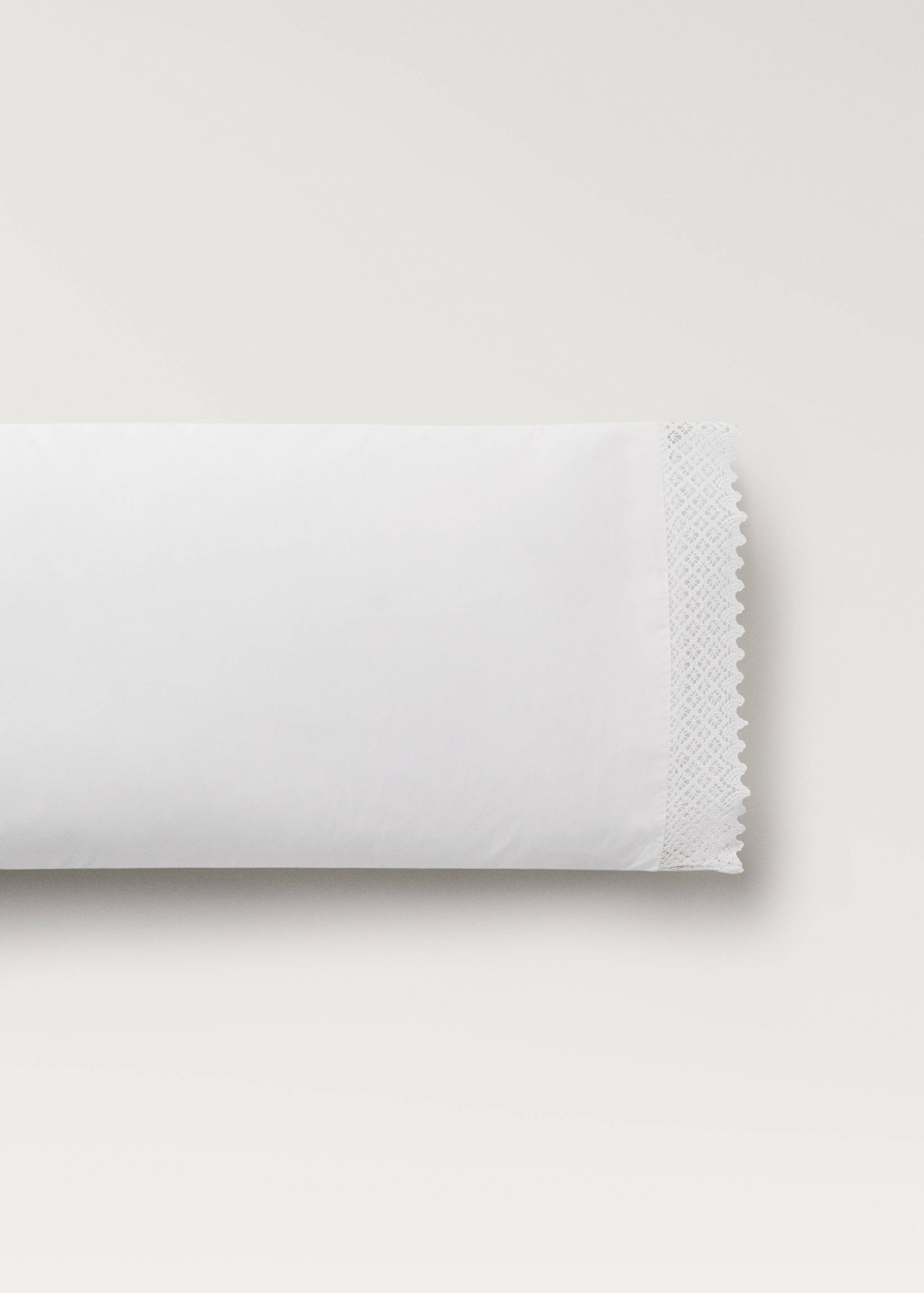 Funda almohada detalle puntilla 45x110 - Artículo sin modelo