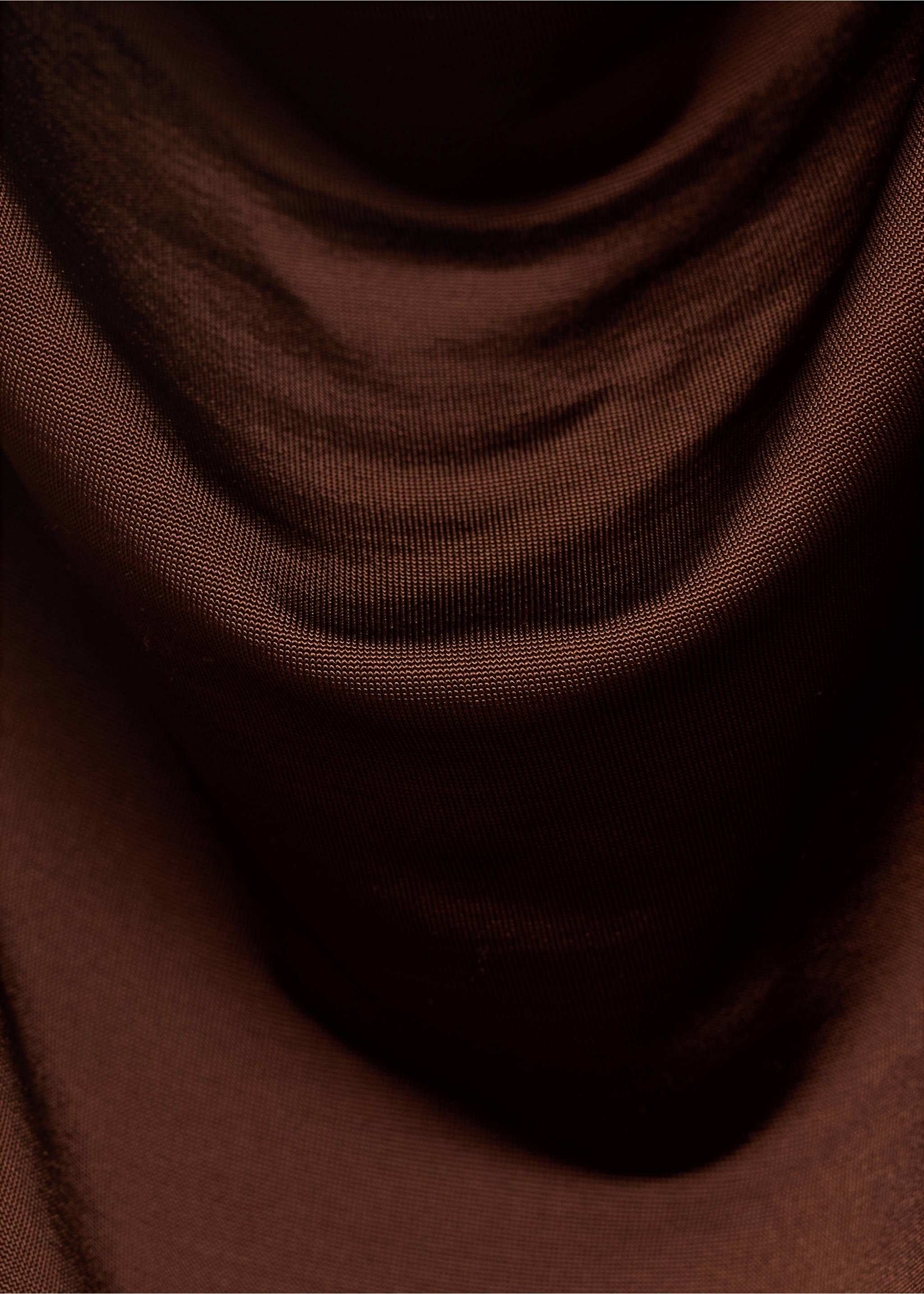 Top drapeado detalle metálico - Detalle del artículo 8, Chocolate. Ref: 17081276-01.