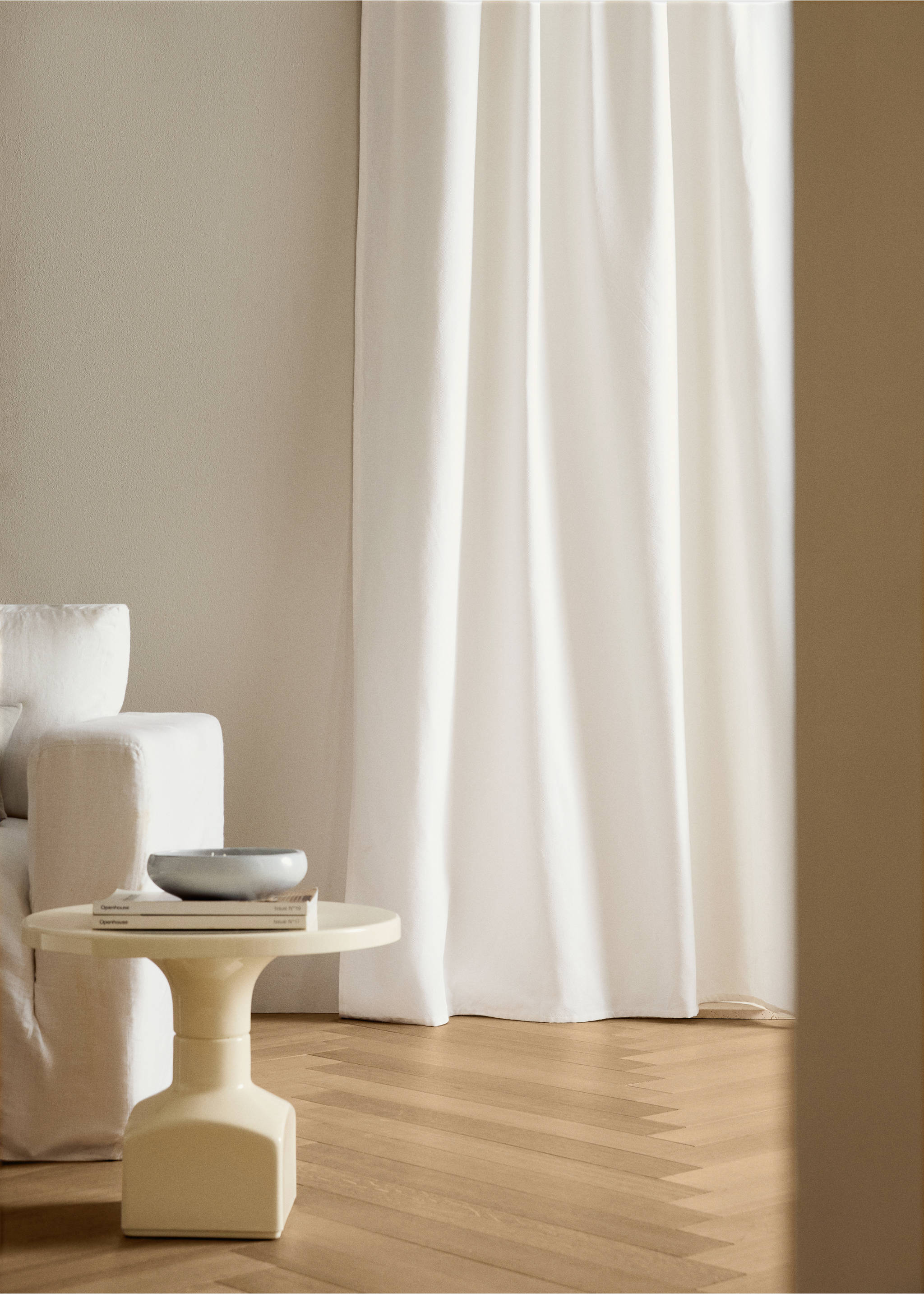 Cotton canvas design high-opacity curtain - General plane, White. Ref: 17081278-00.