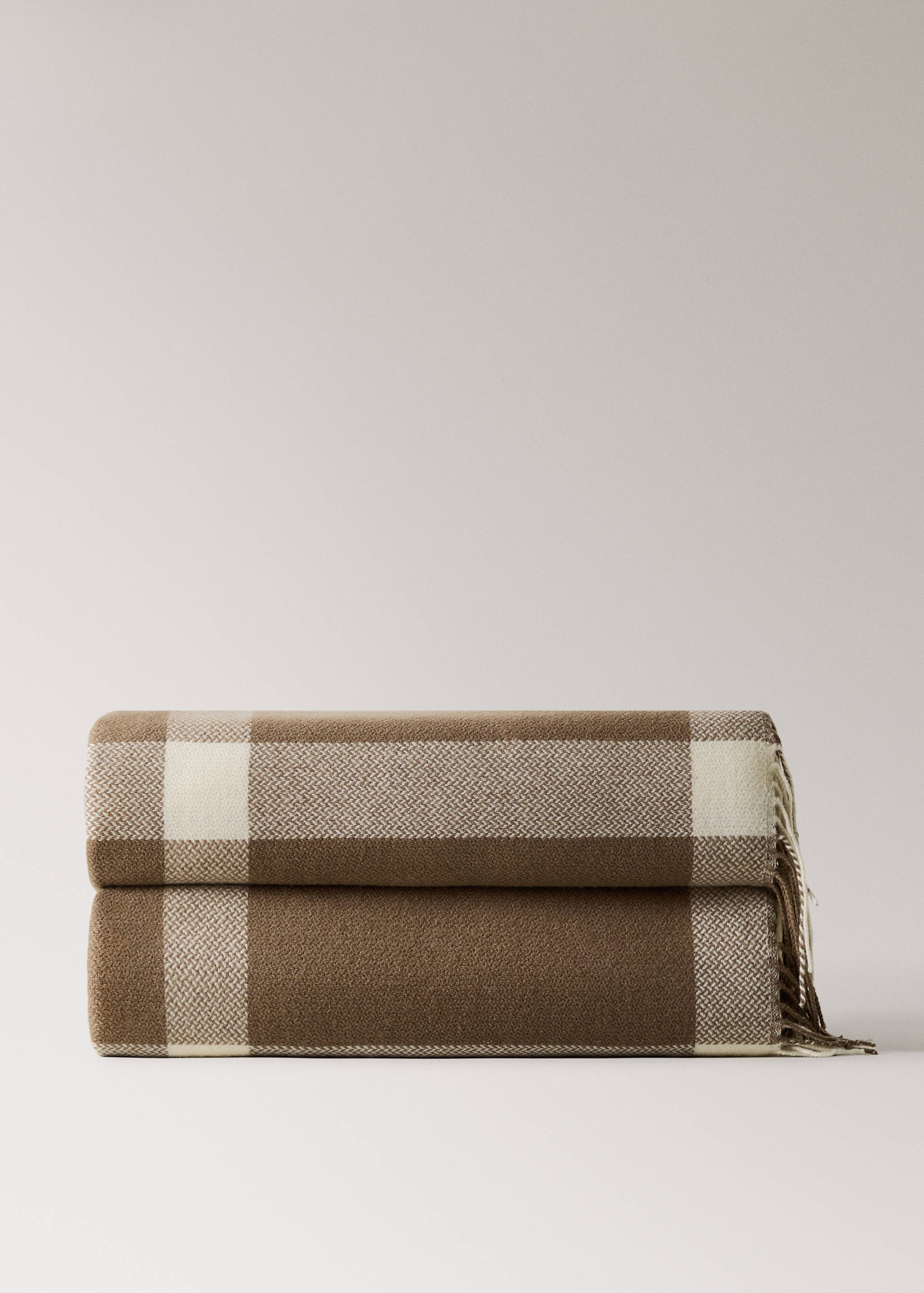 Wool blanket with fringe finish - Article without model