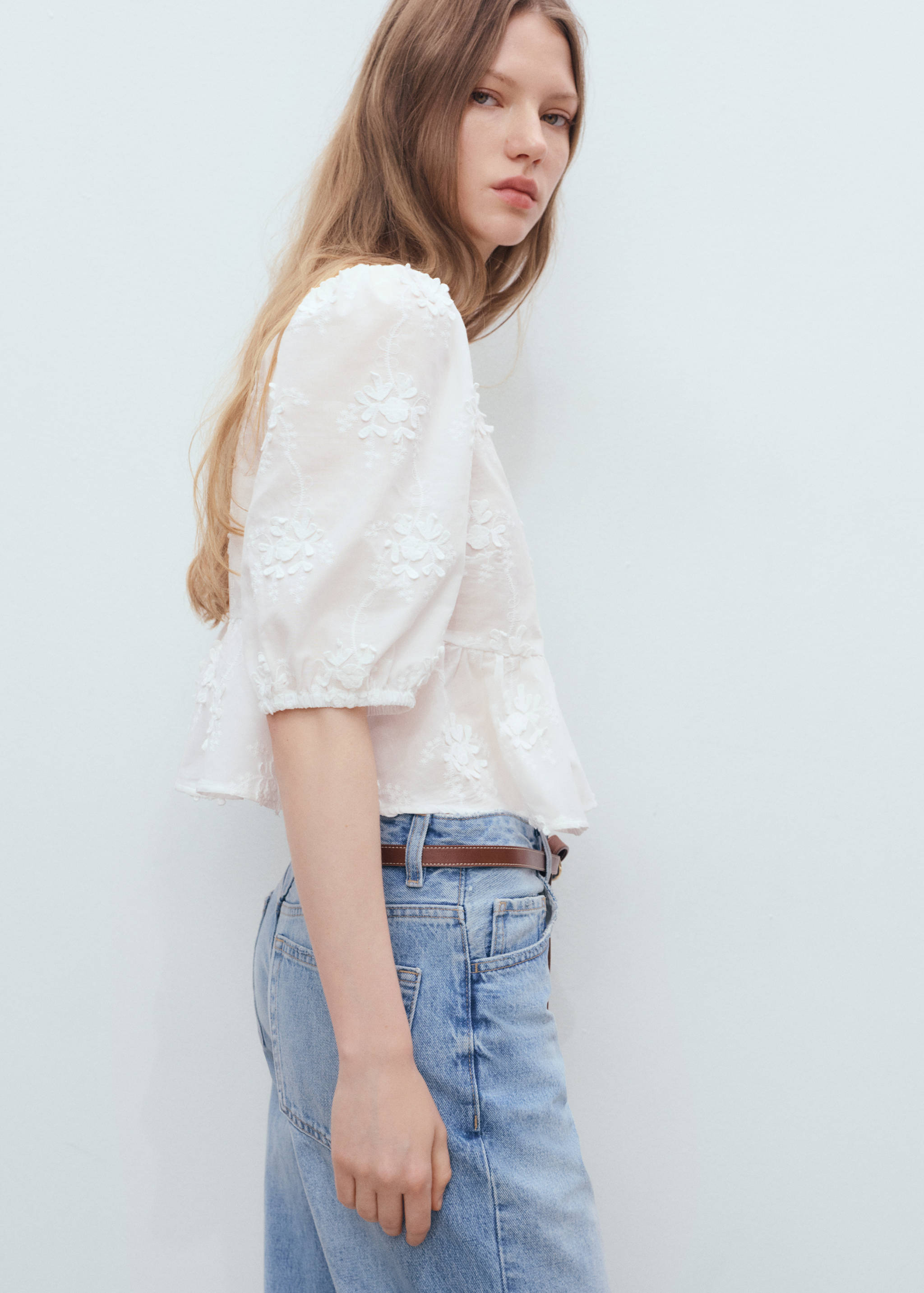 Blusa de algodão com bordado floral - Pormenor do artigo 2