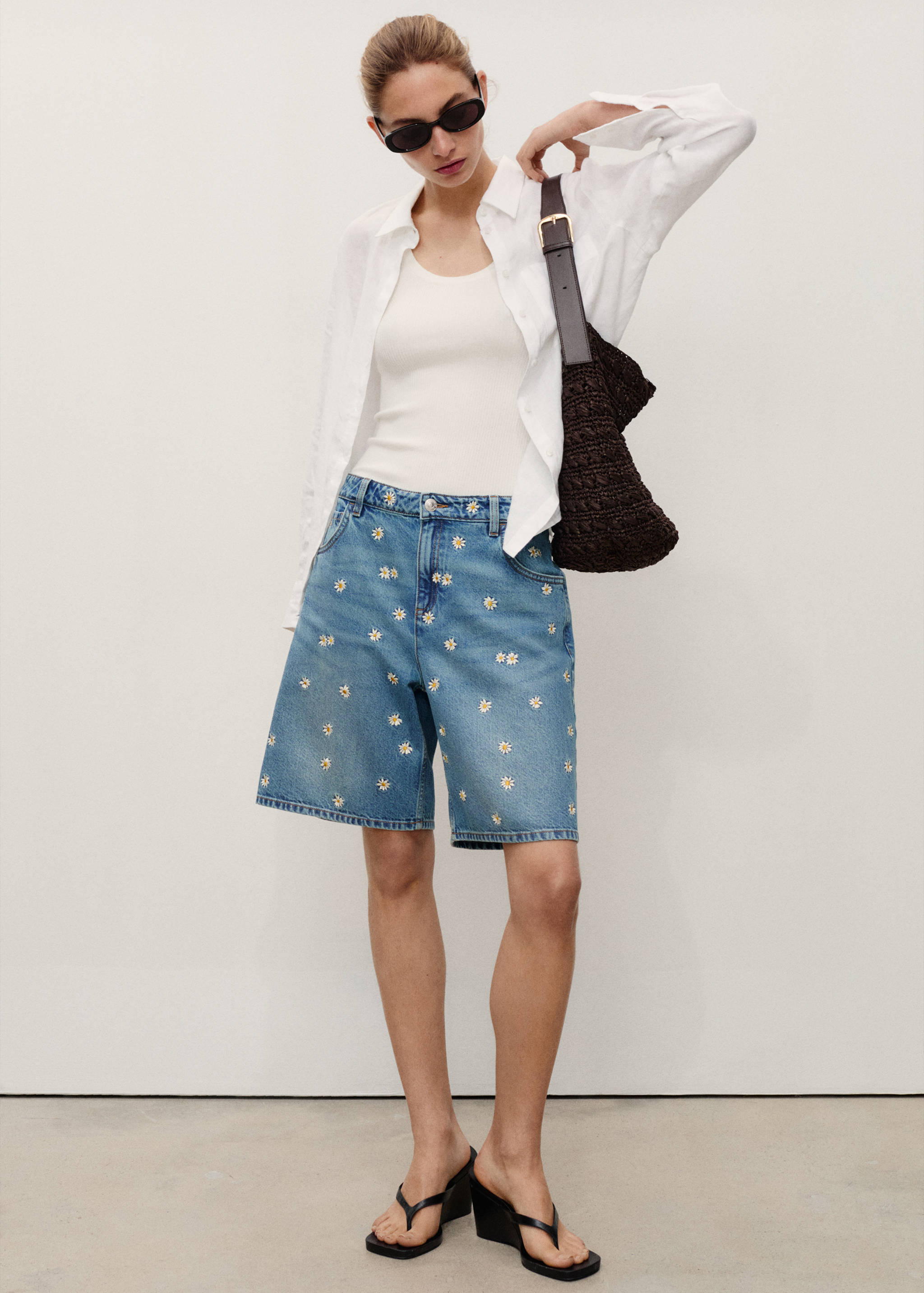 Floral-embroidered denim bermuda shorts - General plane