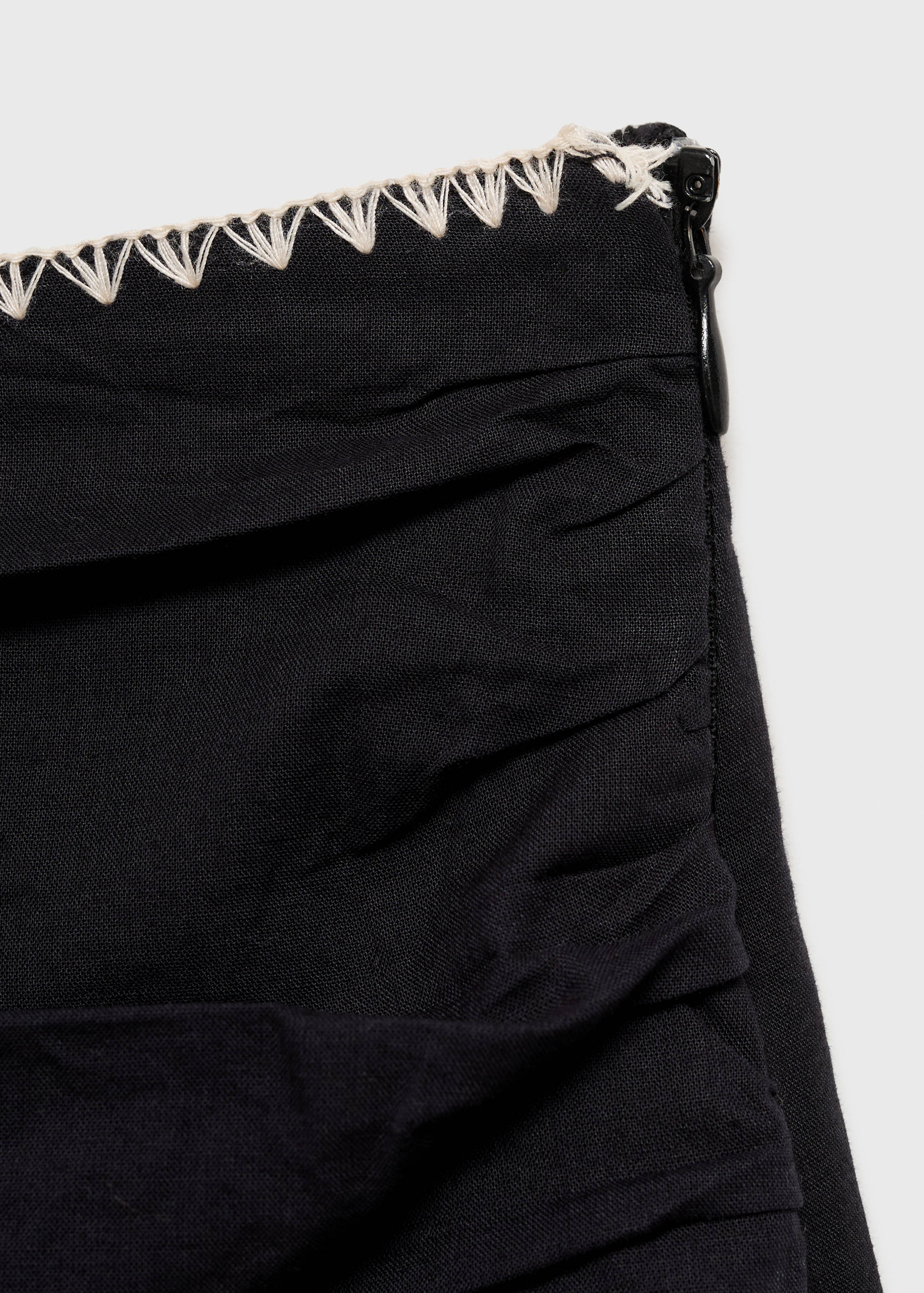 Fodros, hímzett szoknya - A termék adatai 8