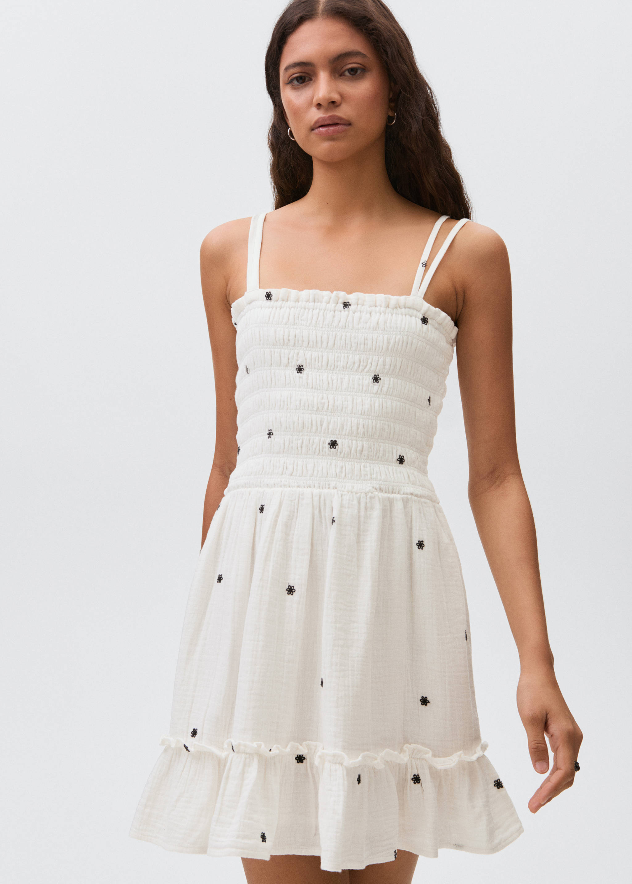 Embroidered cotton dress with floral pattern - Medium plane