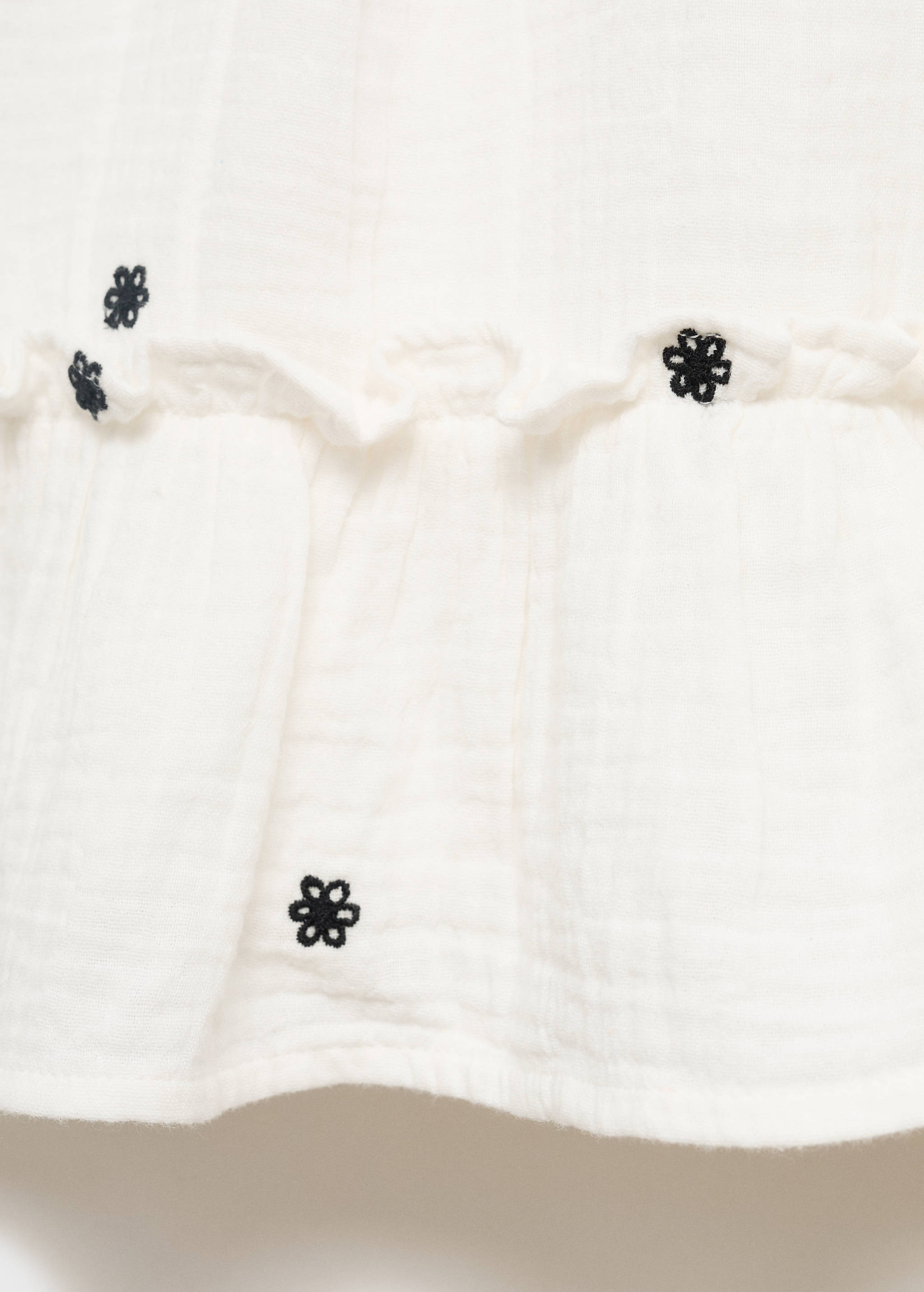 Embroidered cotton dress with floral pattern - Details of the article 0