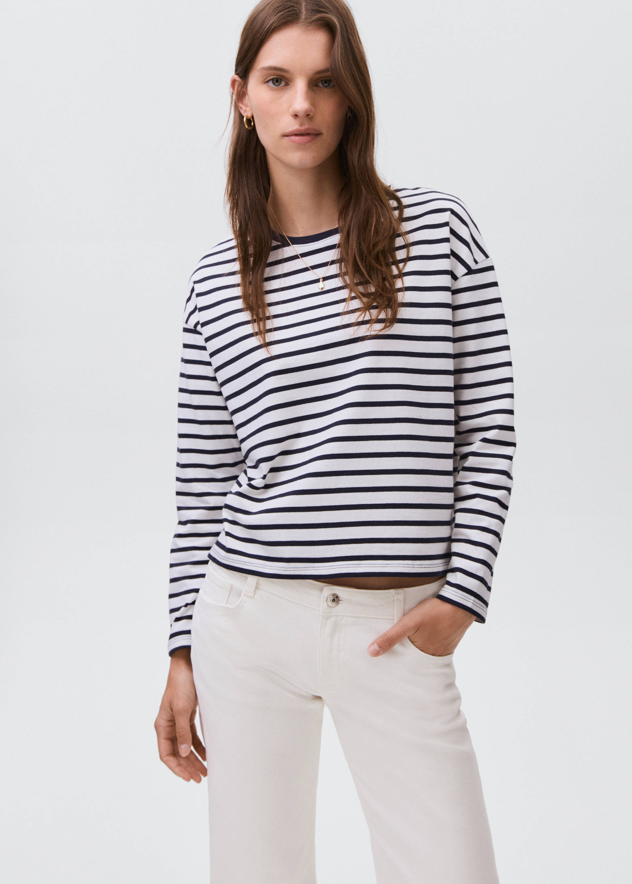 Blugi low waist - Detaliu al articolului 1