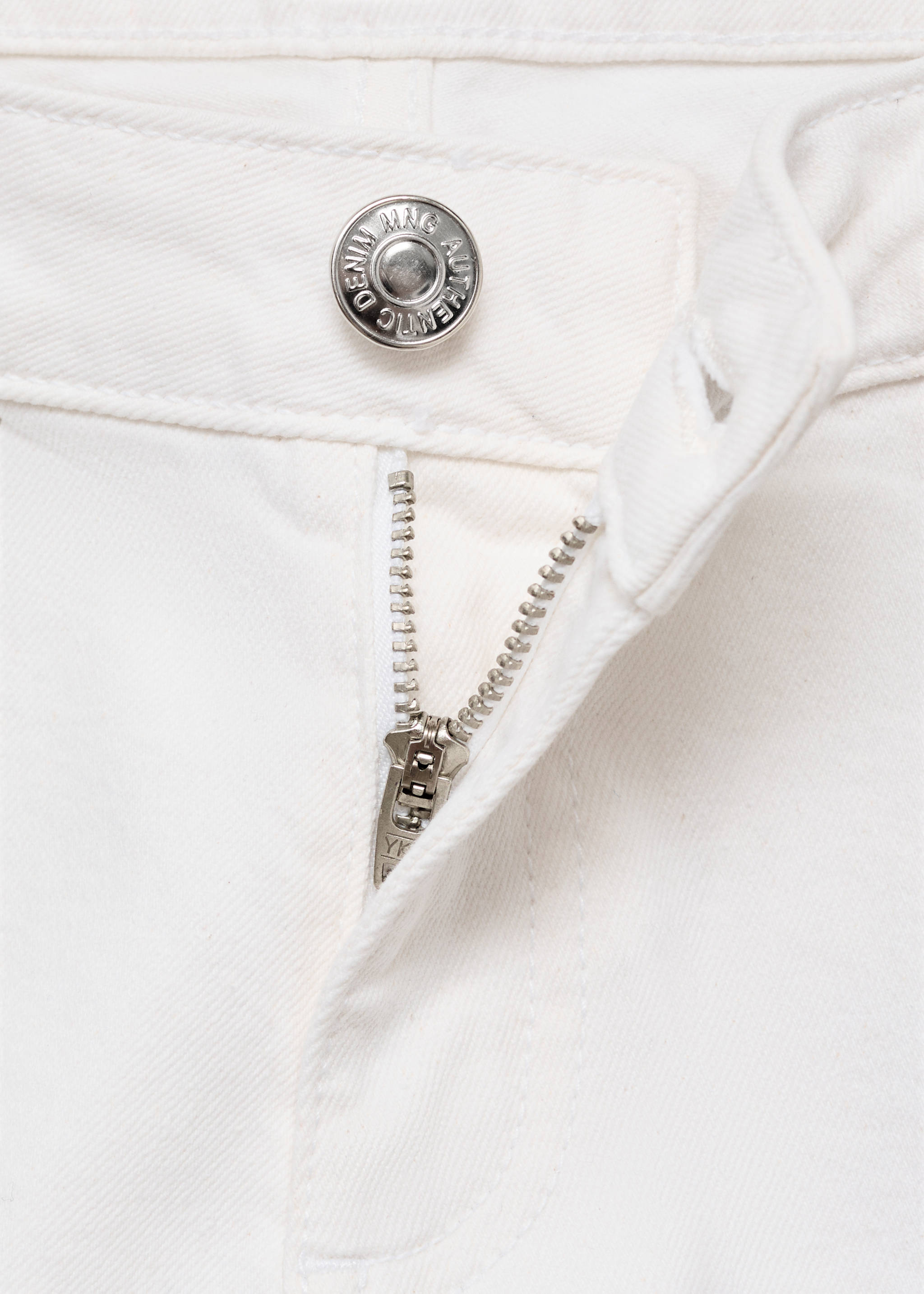 Blugi low waist - Detaliu al articolului 8