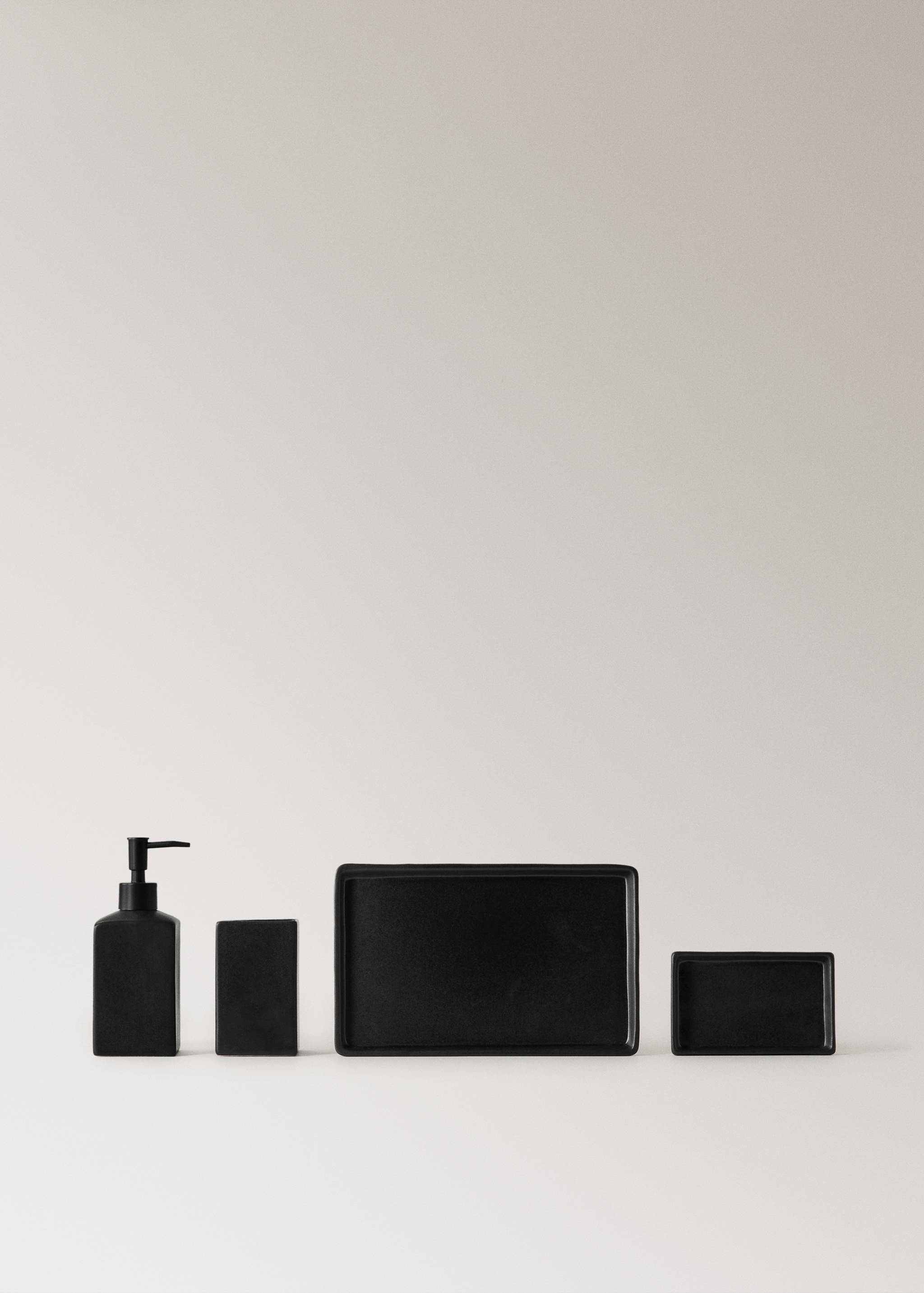 Matte-finish stoneware dispenser - Details of the article 3