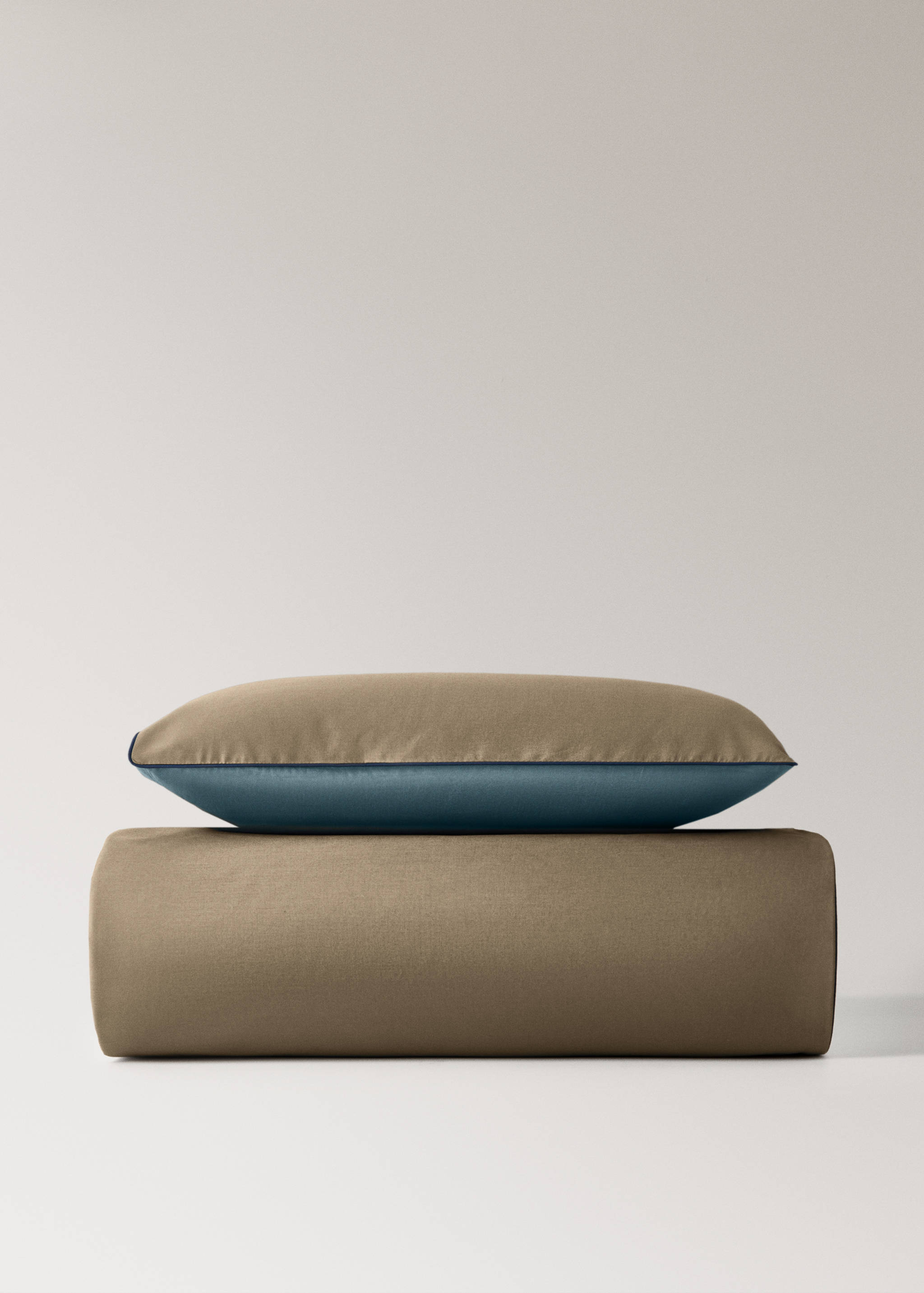 Reversibel dekbedovertrek van perkalkatoen met contrasterend biesje voor wieg - Artikel zonder model