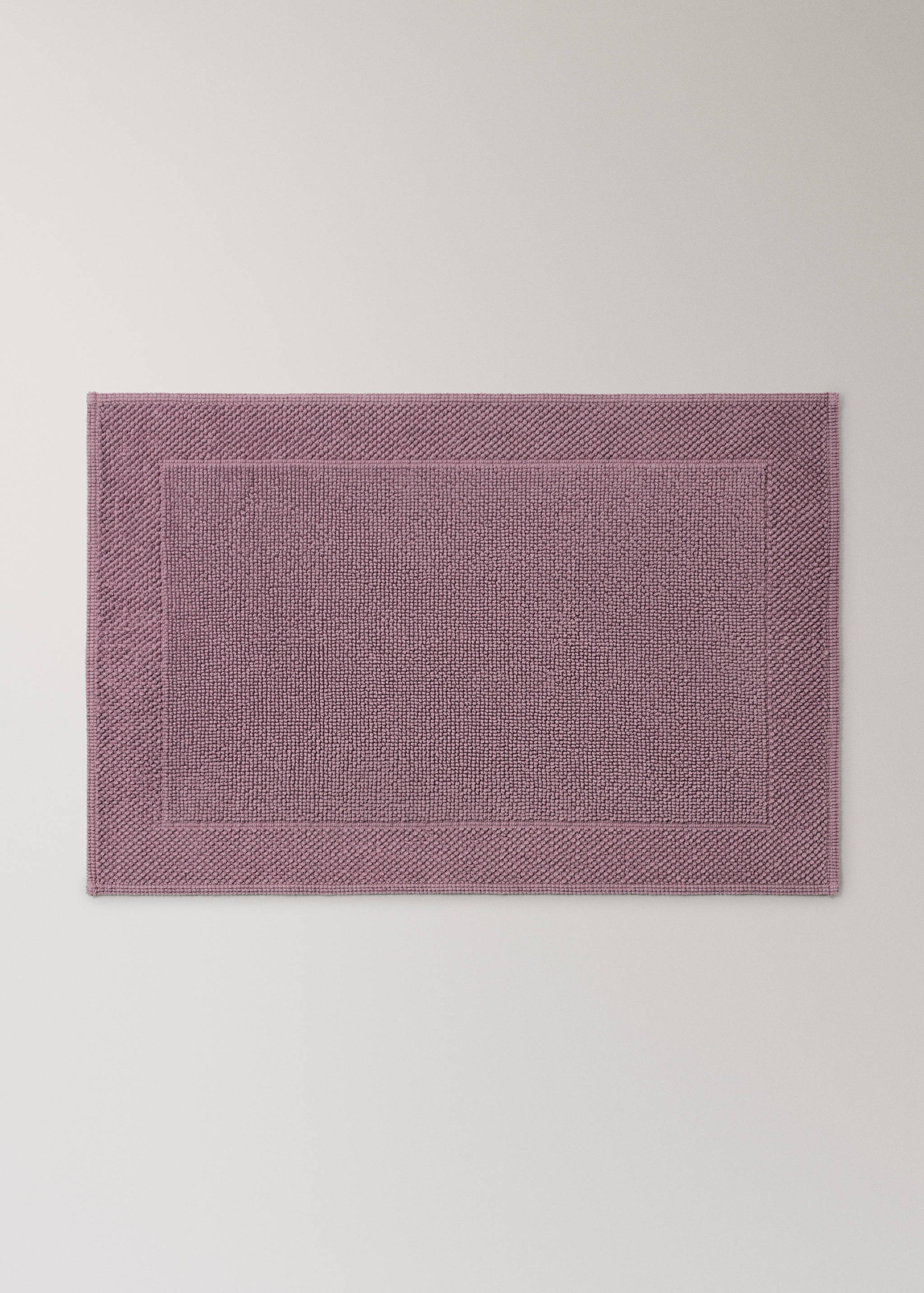 Garment-dyed cotton bath rug - Article without model